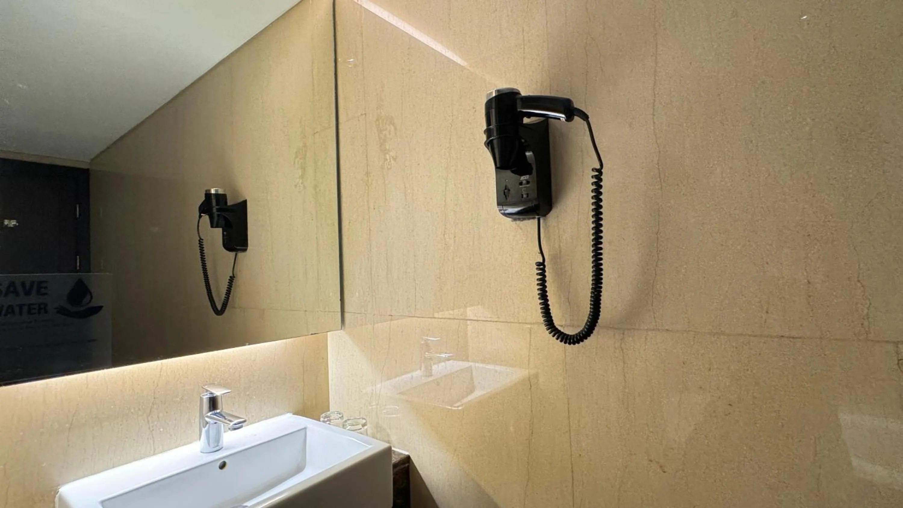 Bathroom in Swiss-Belhotel Balikpapan