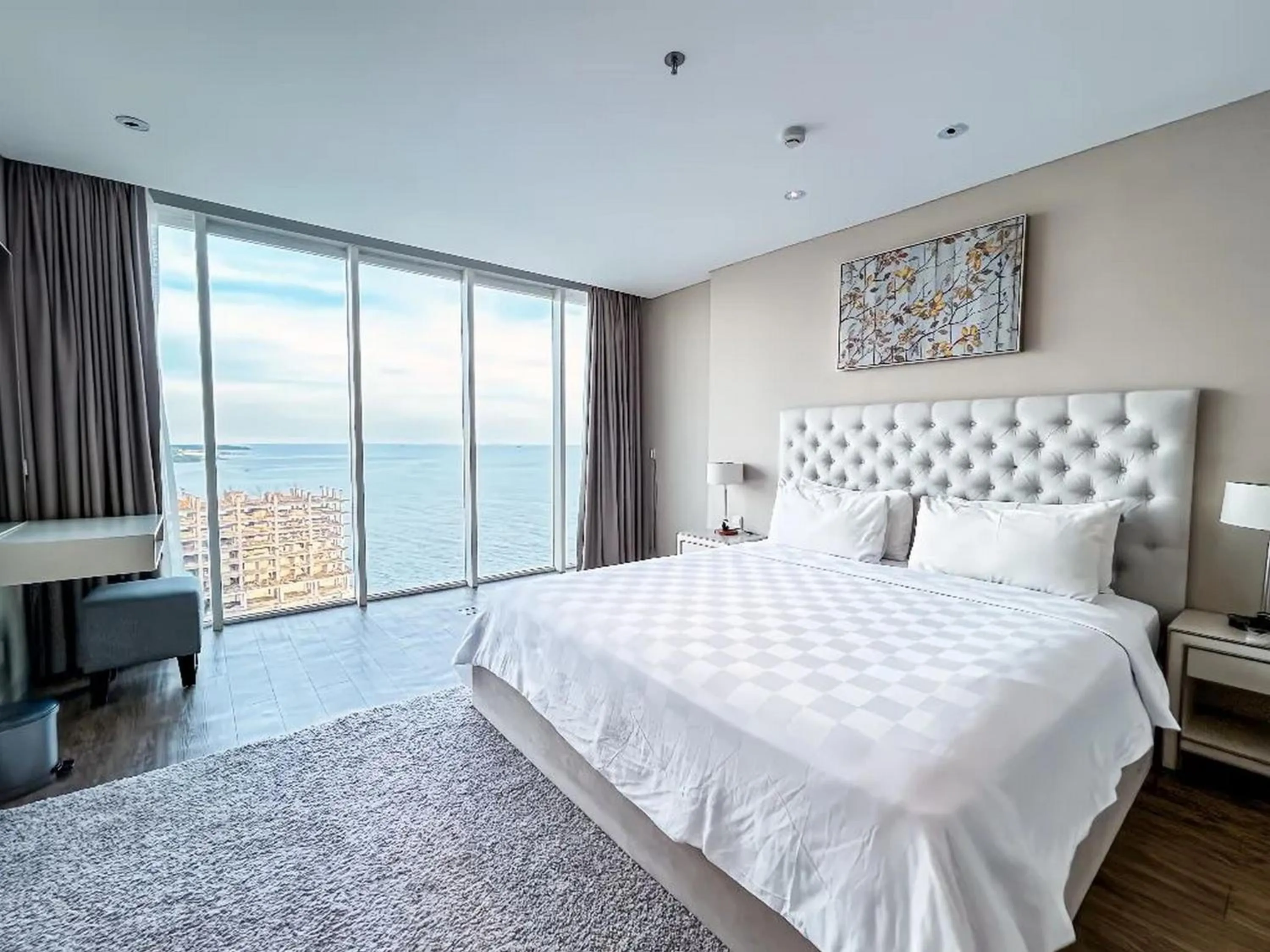 Bedroom, Bed in Swiss-Belhotel Balikpapan