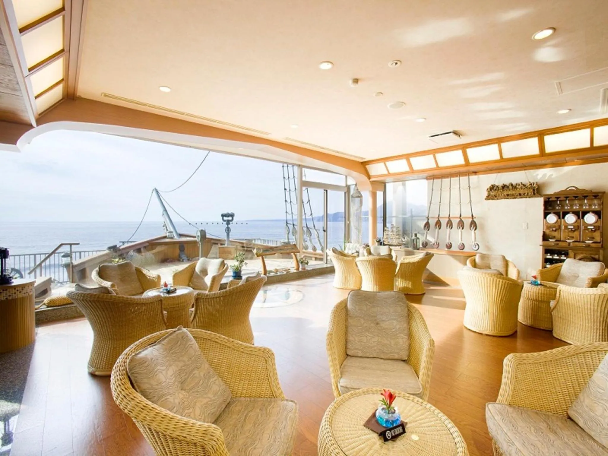 Lobby or reception in Inatori Tokai Hotel Yuen