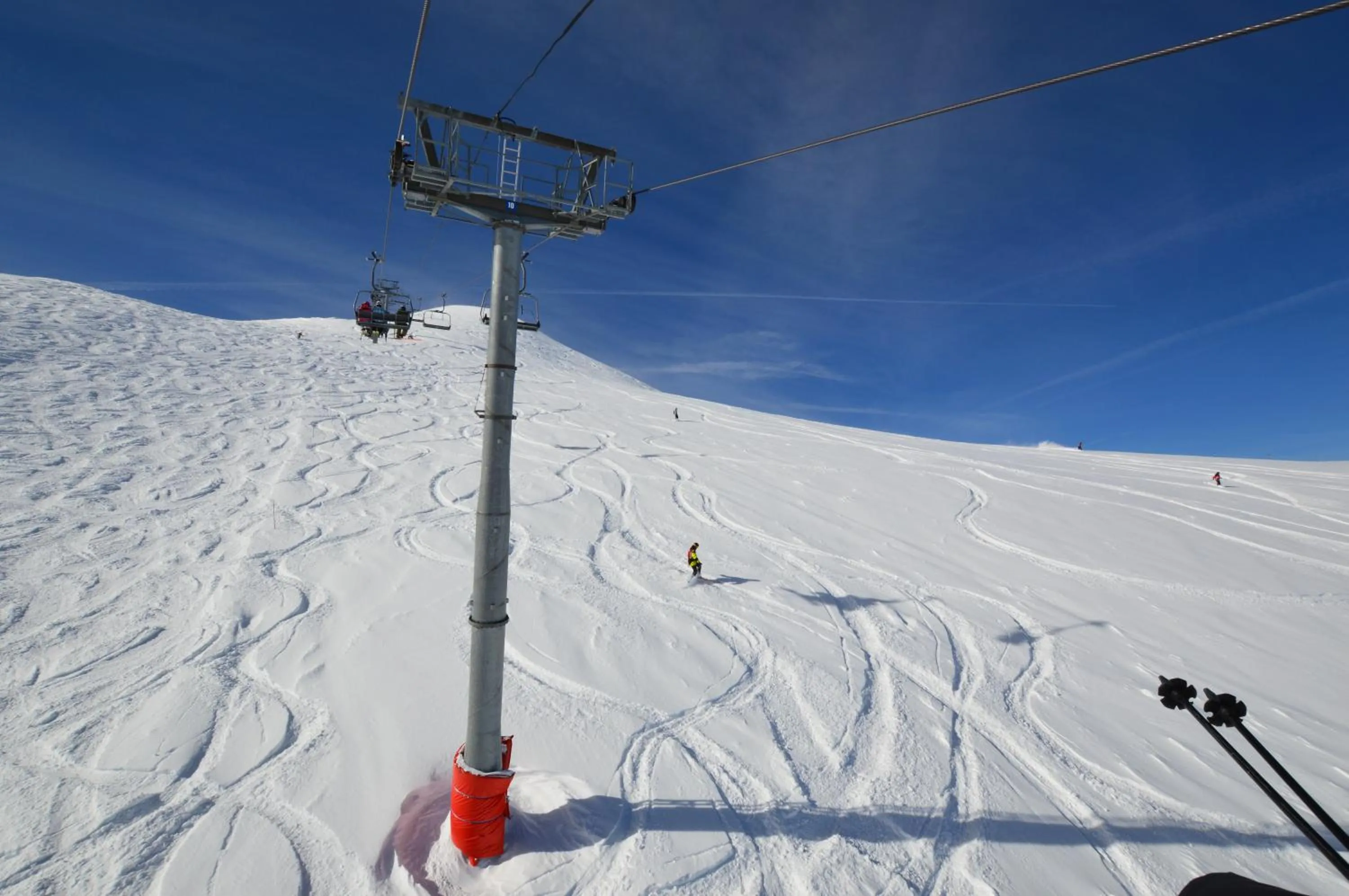 Skiing in Hôtel Serre Palas