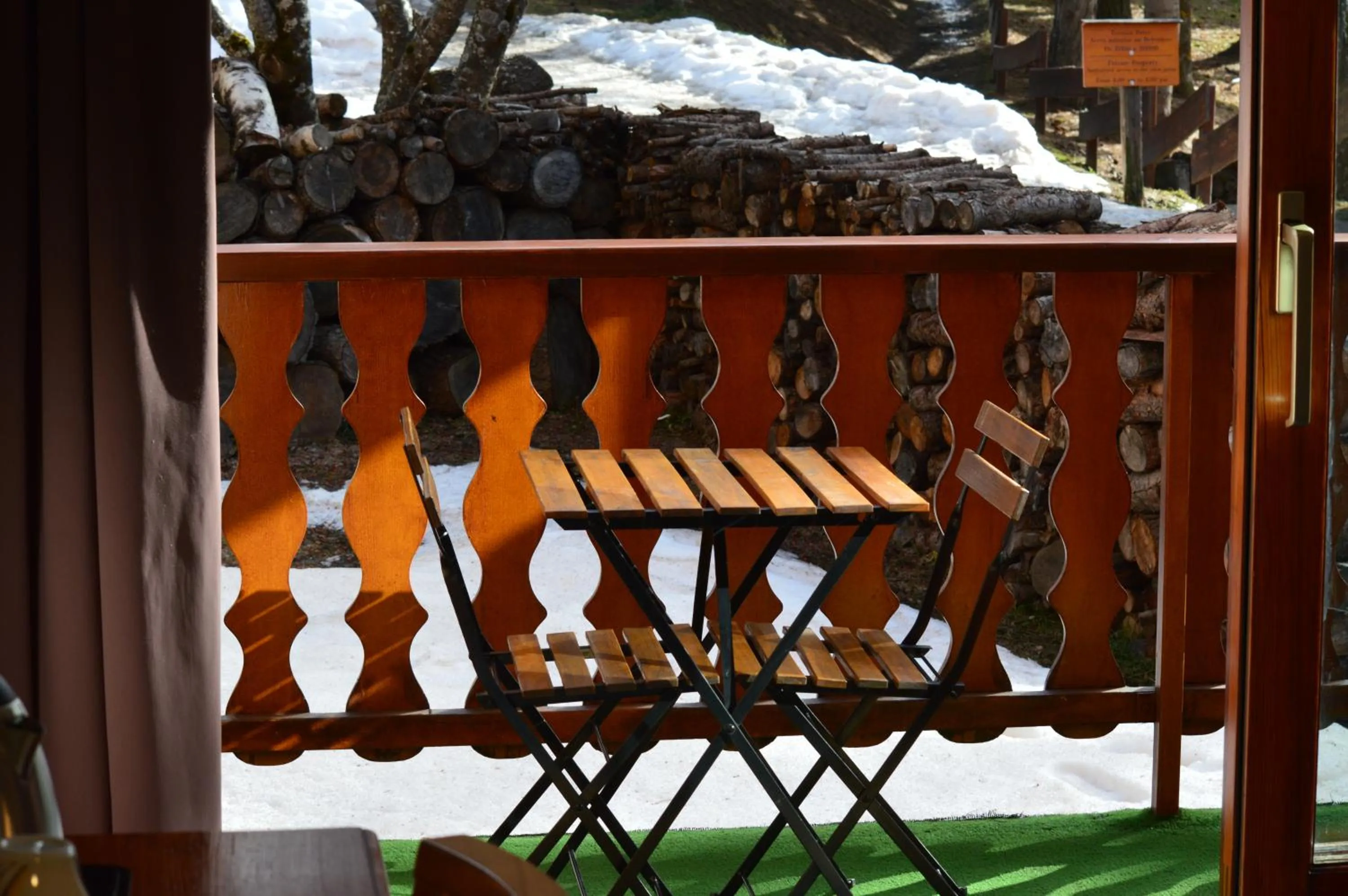 Balcony/Terrace in Hôtel Serre Palas