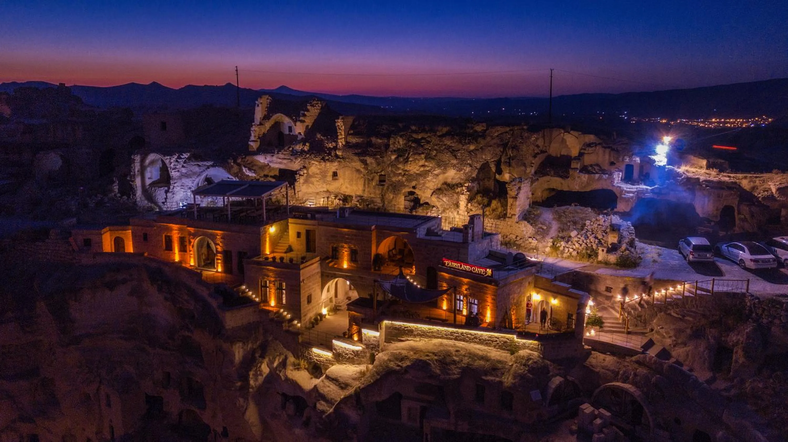 Facade/entrance in Fairyland Cave Hotel