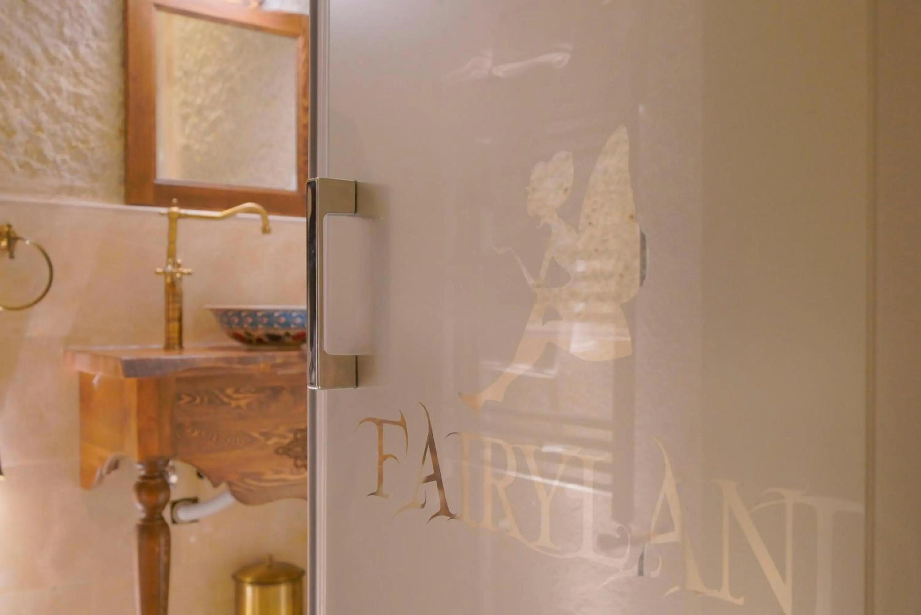 Bathroom in Fairyland Cave Hotel