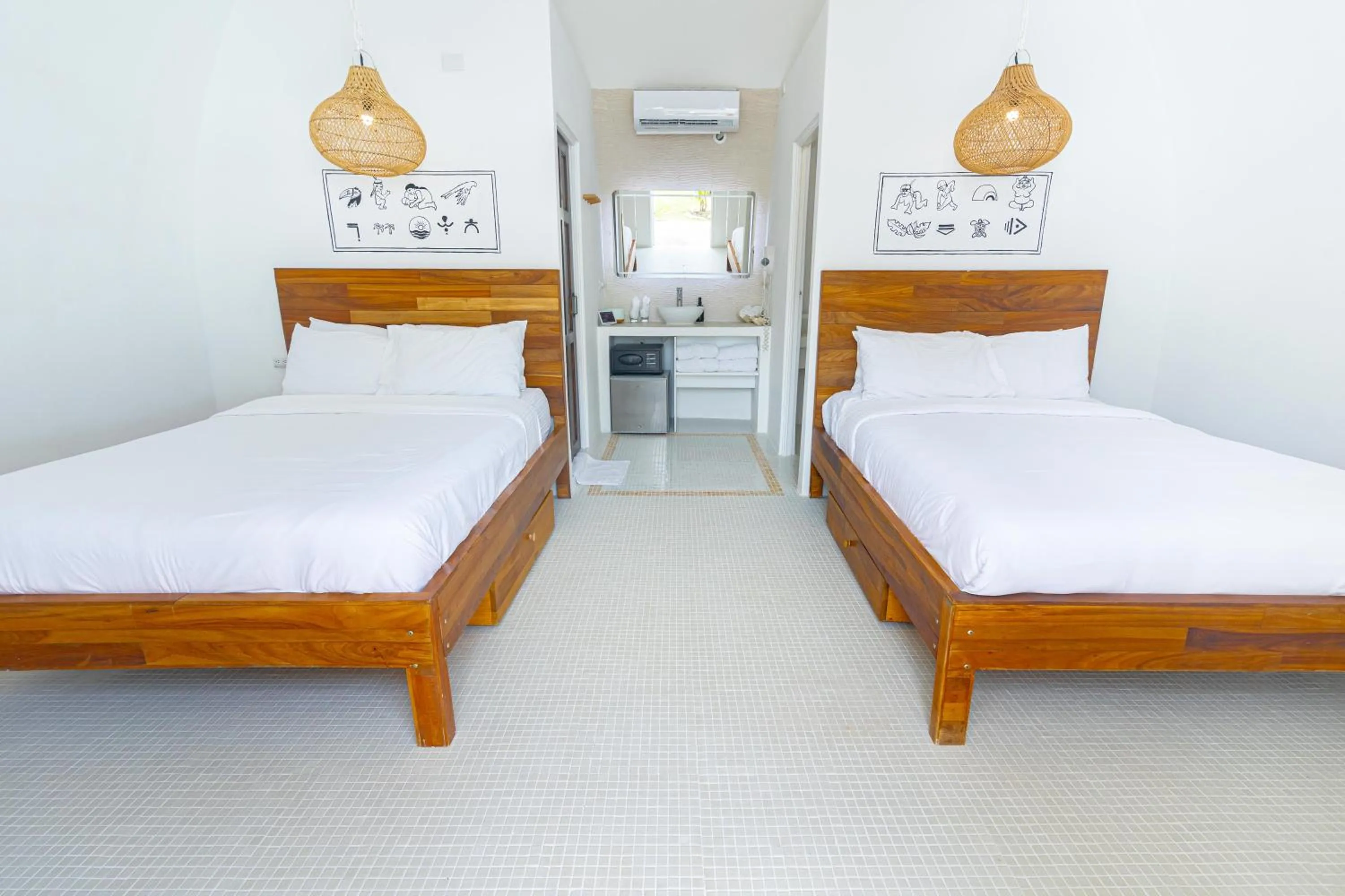 Bed in Igloo Beach Lodge