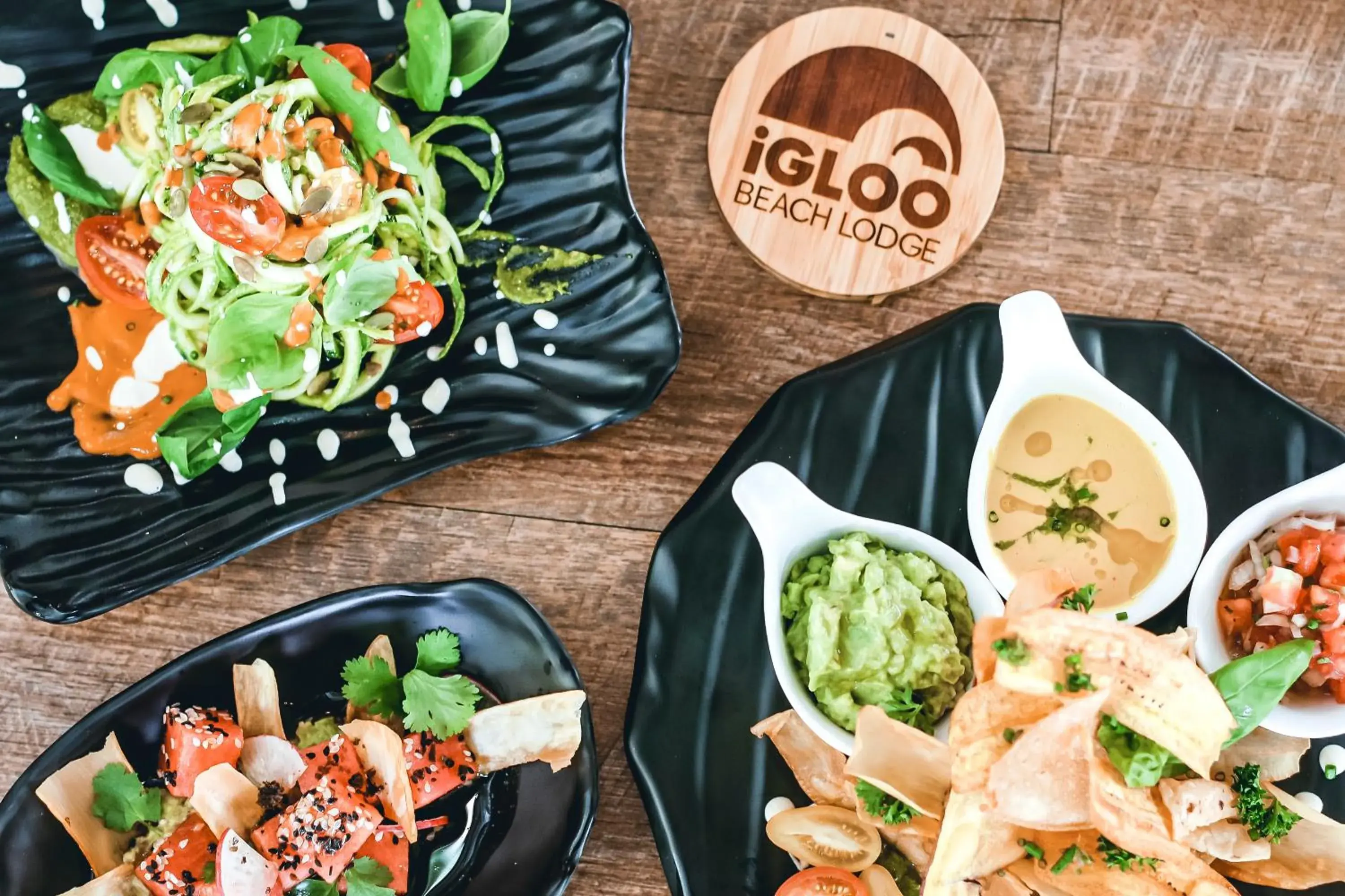 Food and drinks in Igloo Beach Lodge Food and drinks in Igloo Beach Lodge