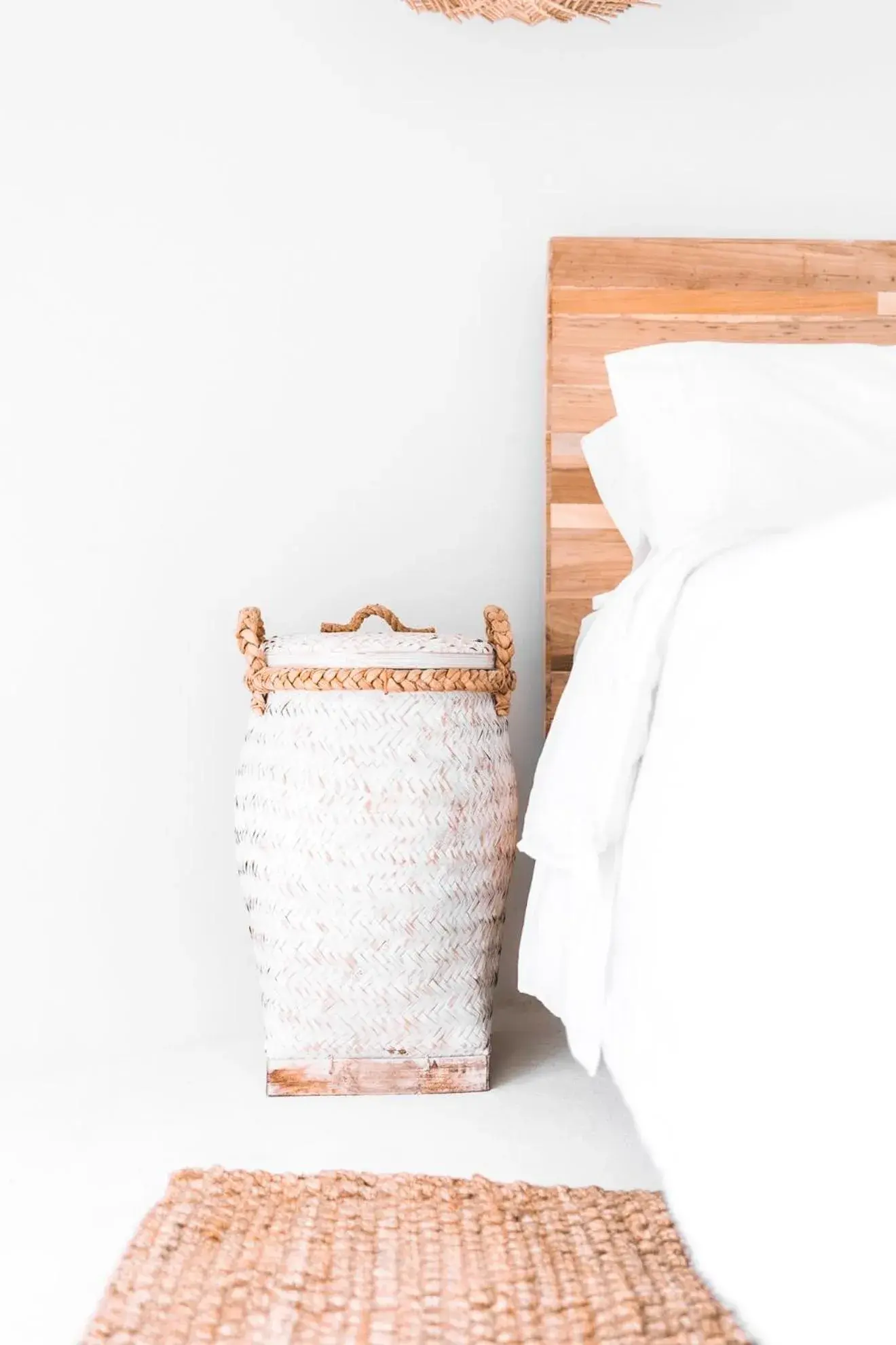 Bed in Igloo Beach Lodge Bed in Igloo Beach Lodge