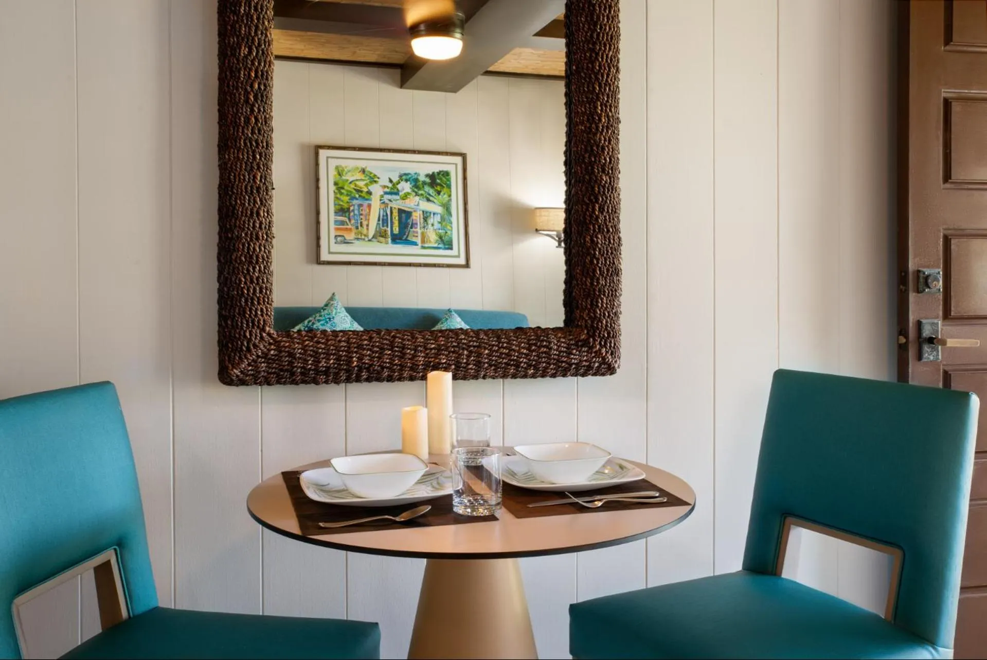 Seating area in The Mauian Hotel