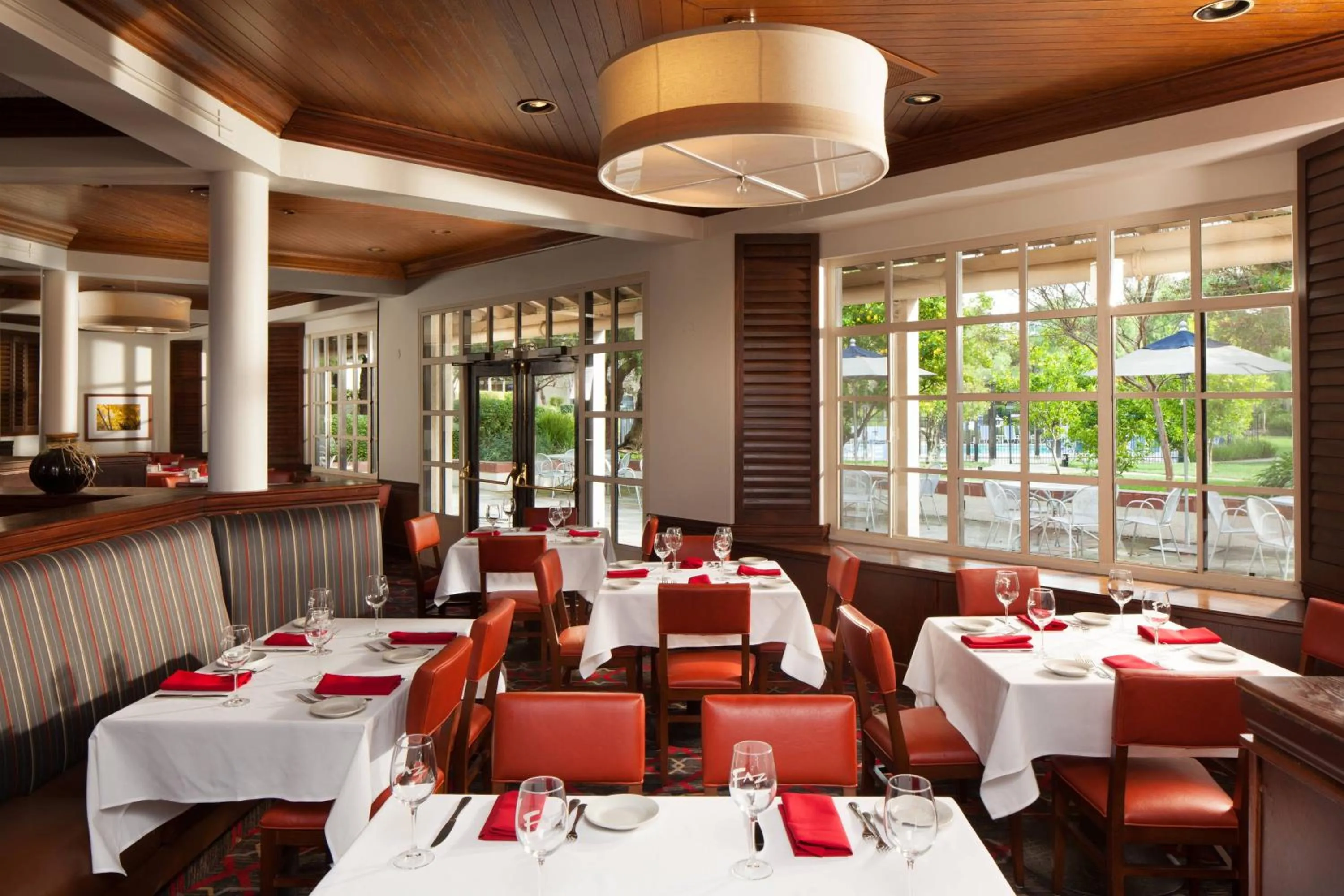 Restaurant/places to eat in Four Points by Sheraton Pleasanton