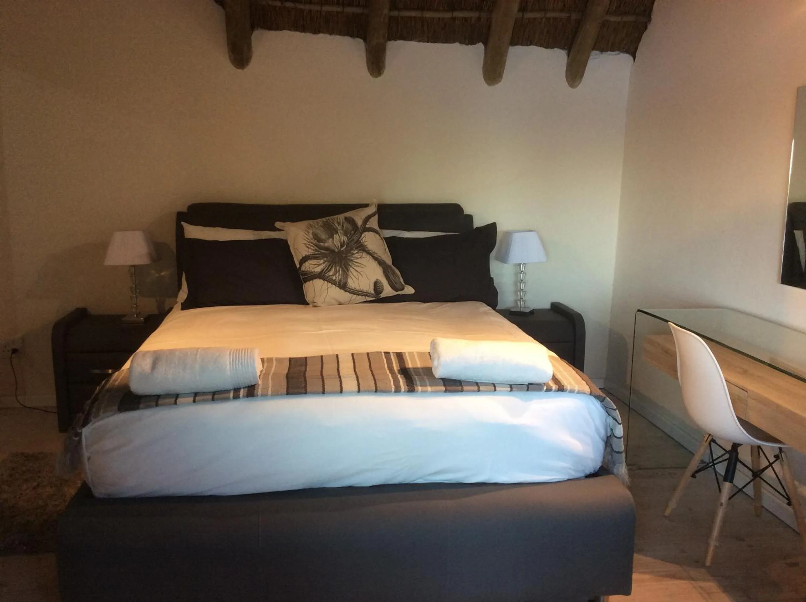 Bed in Cozy Kosmos