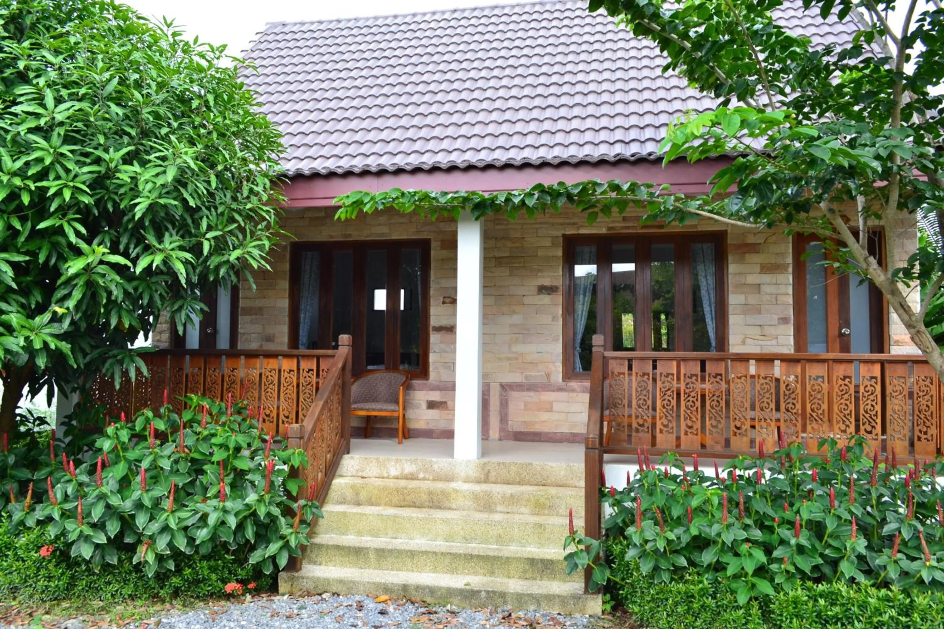 Facade/entrance in Yuwadee Resort