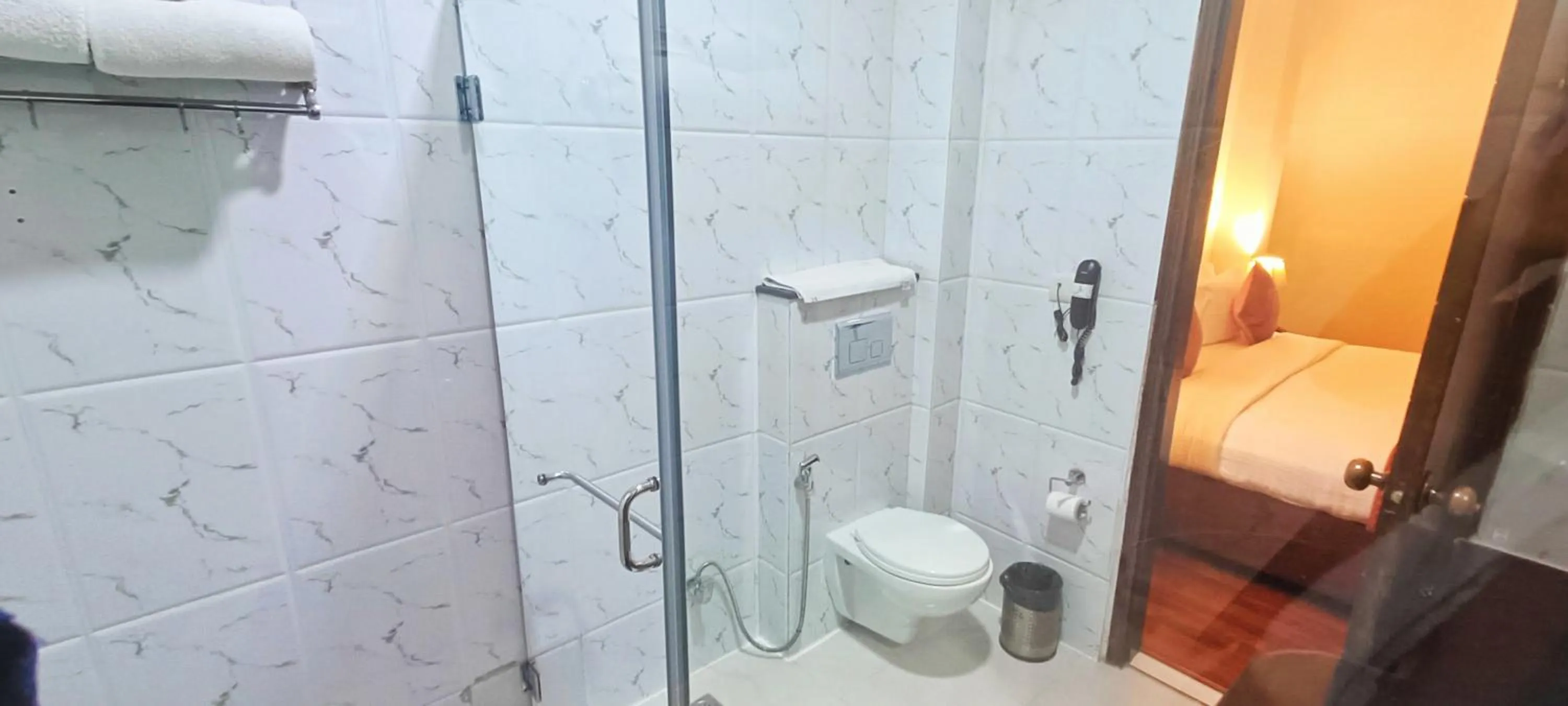 Bathroom in Hotel Dewa Retreat- A Himalayan Boutique Hotel