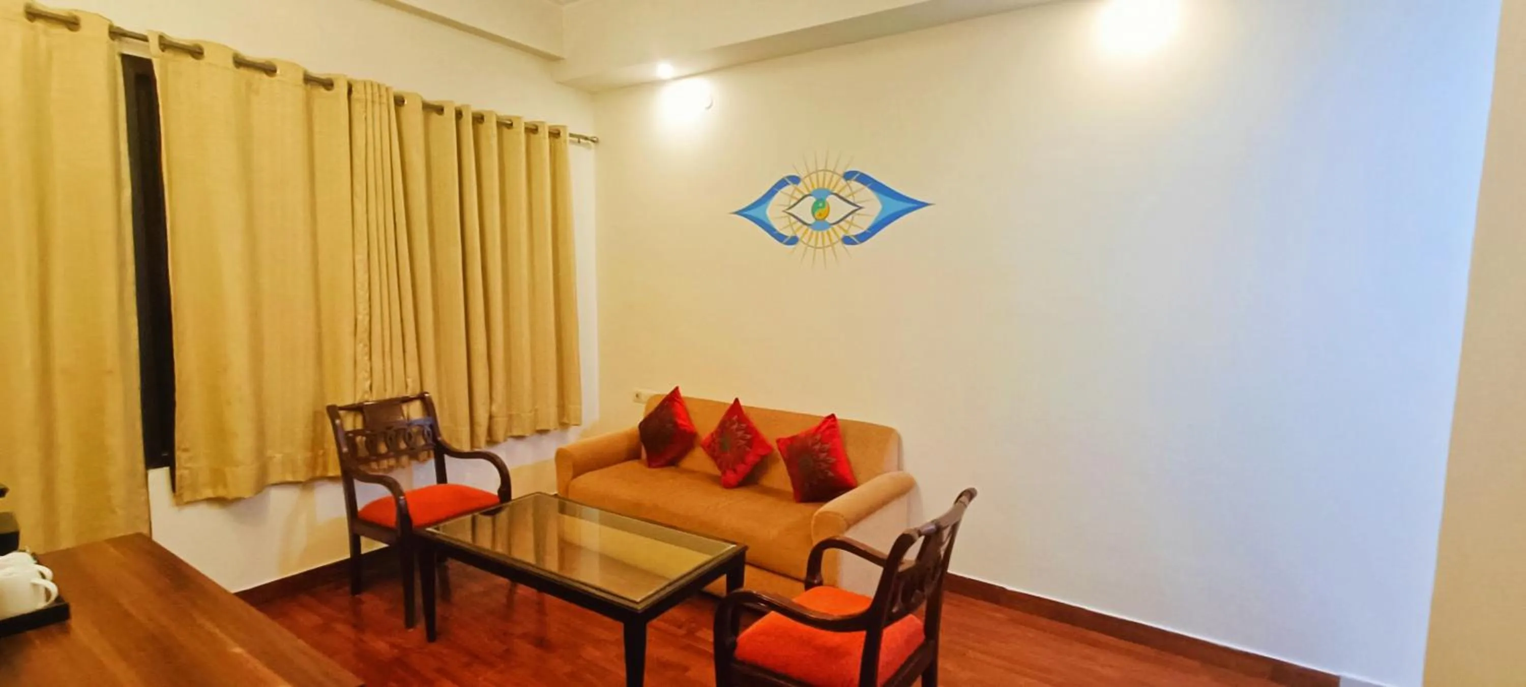 Living room in Hotel Dewa Retreat- A Himalayan Boutique Hotel