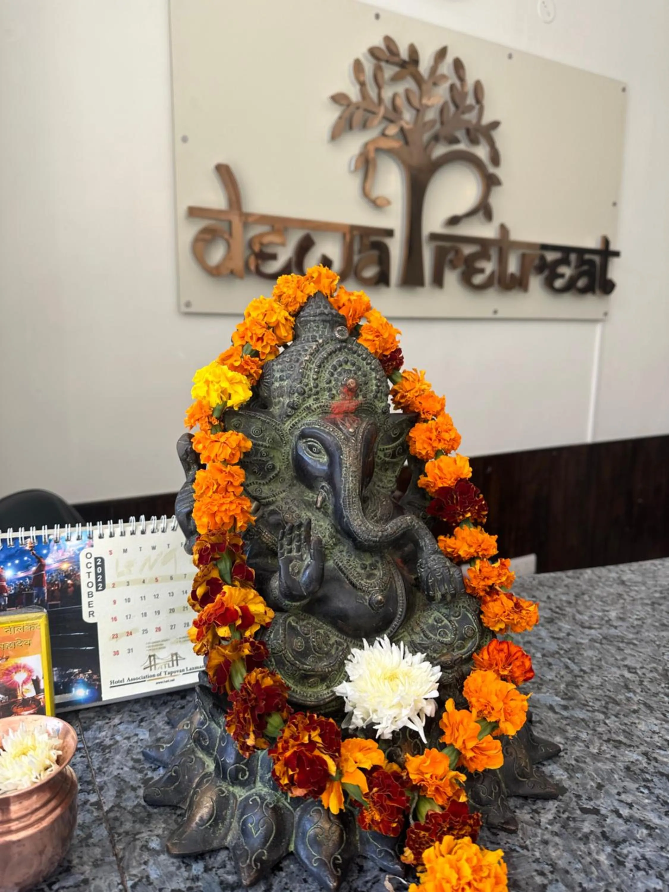 Lobby or reception in Hotel Dewa Retreat- A Himalayan Boutique Hotel