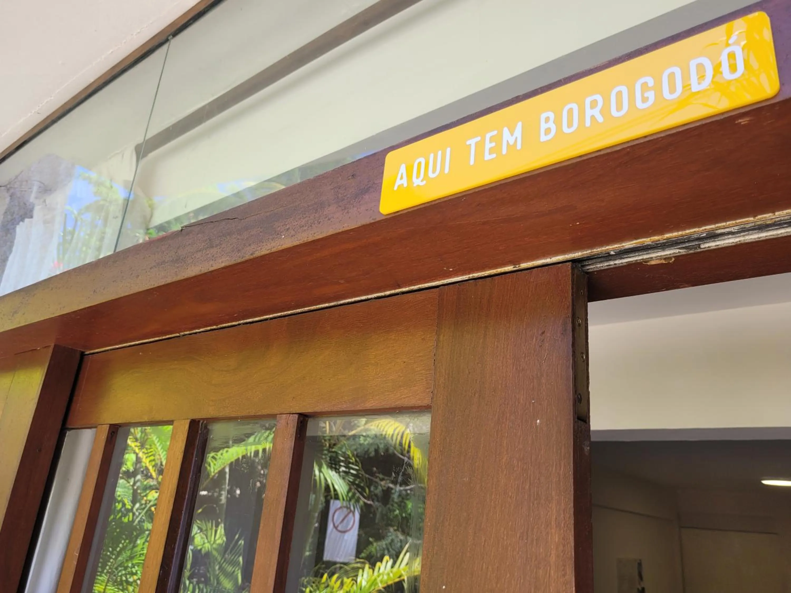 Facade/entrance in Casa Boha Praia do Forte