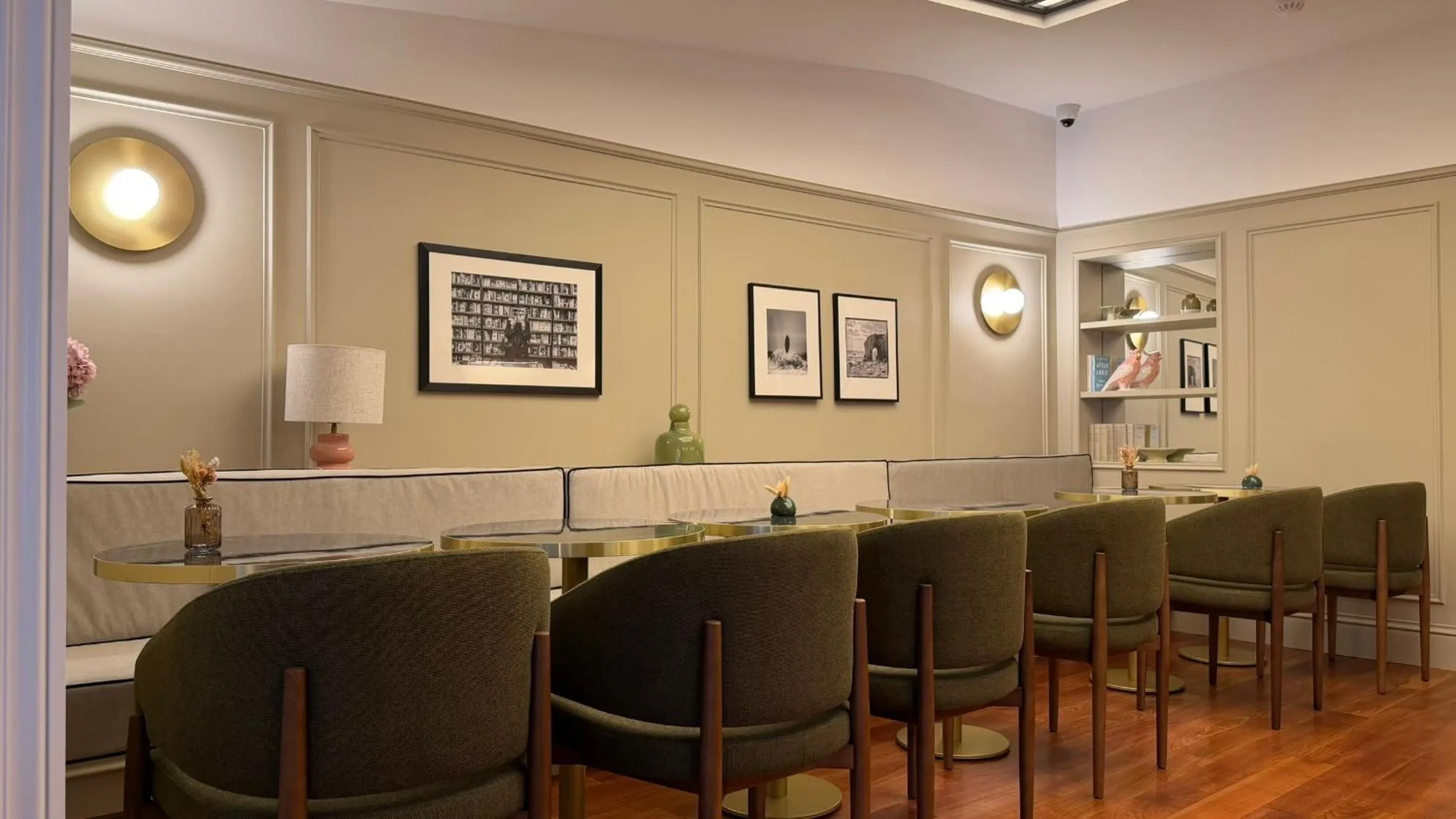 Breakfast in Hôtel Le Clos Huguerie - Boutique Hôtel - Bordeaux Centre