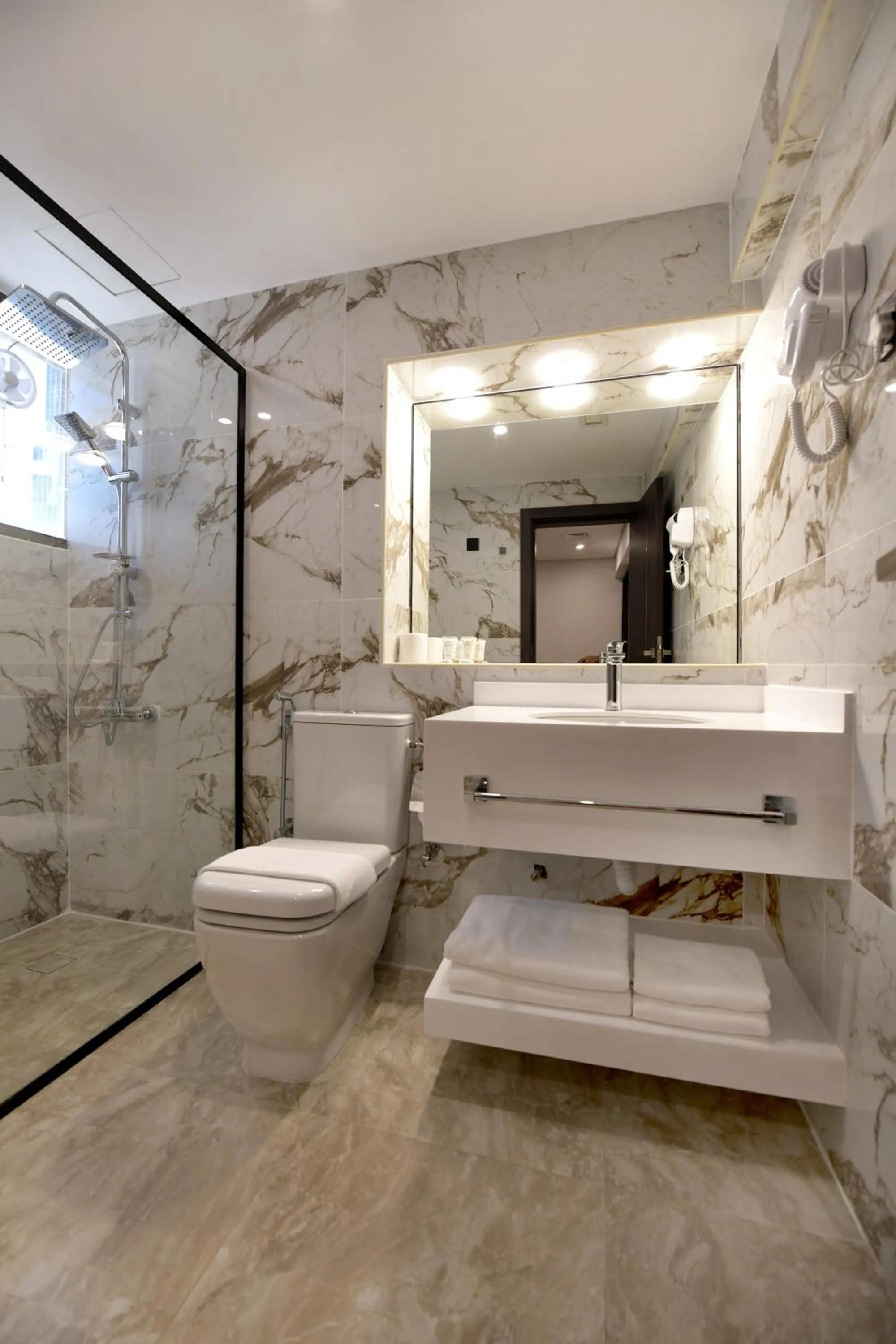 Carlton Tower Hotel Kuwait