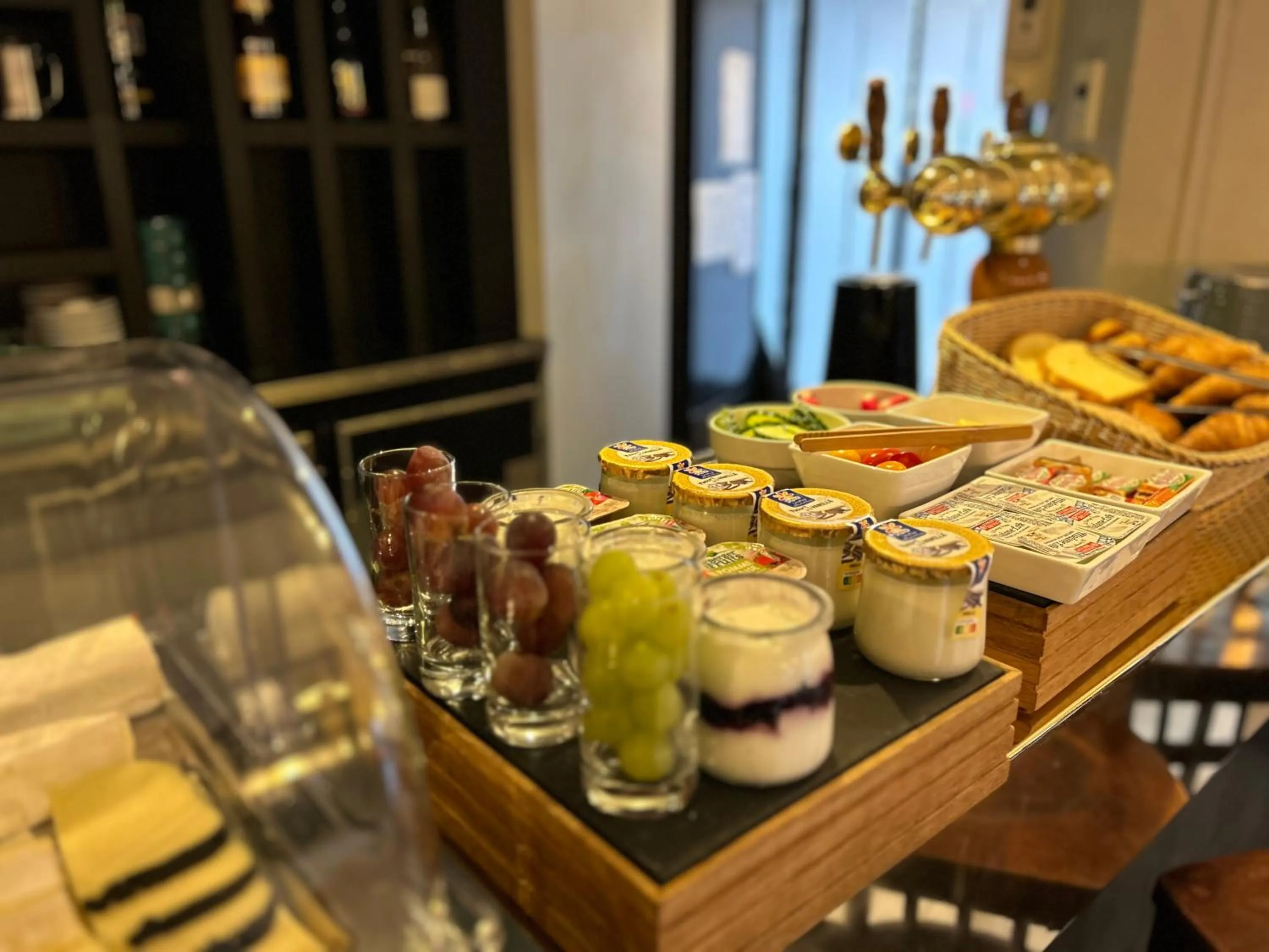 Breakfast in Eiffel Villa Garibaldi