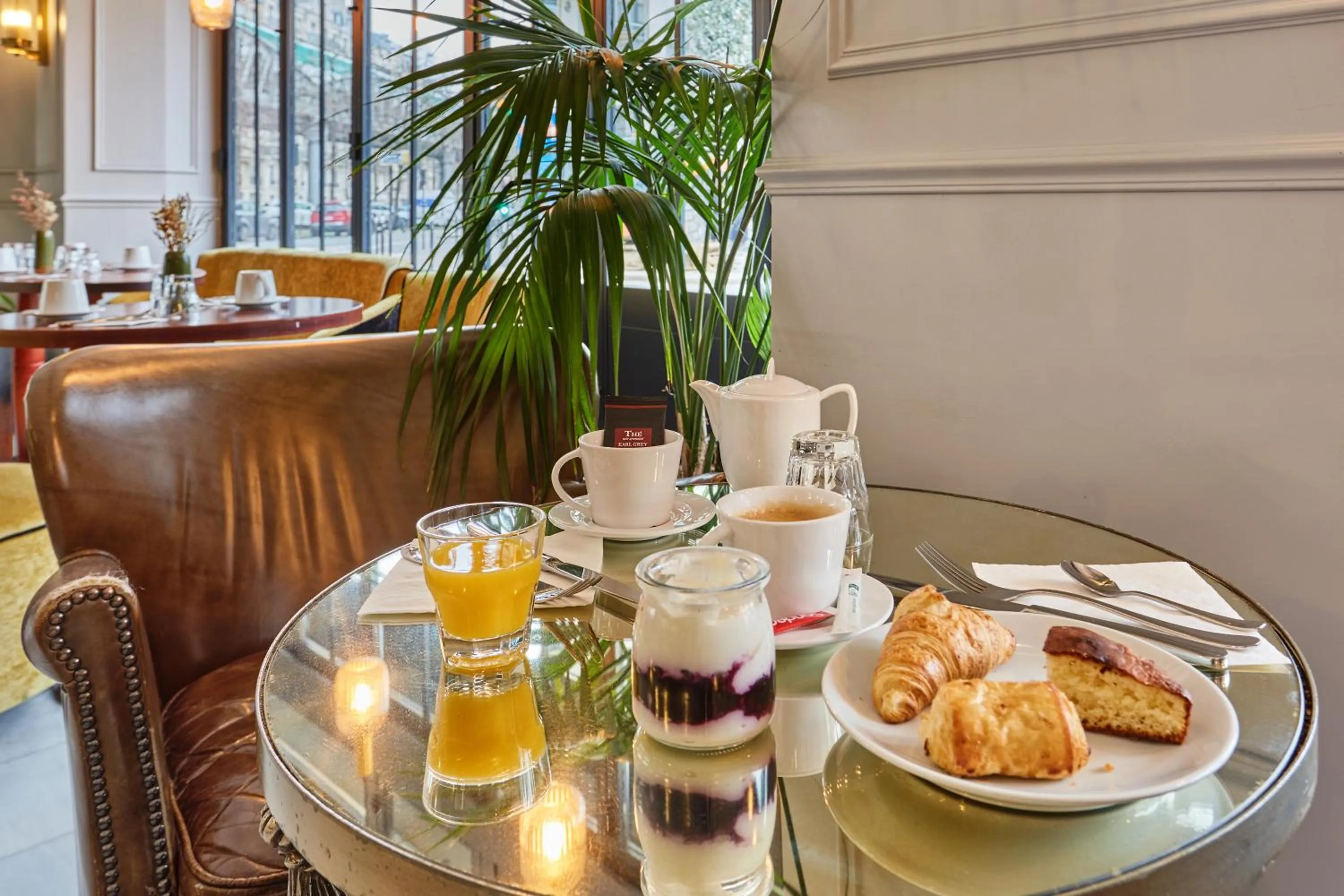 Breakfast in Eiffel Villa Garibaldi