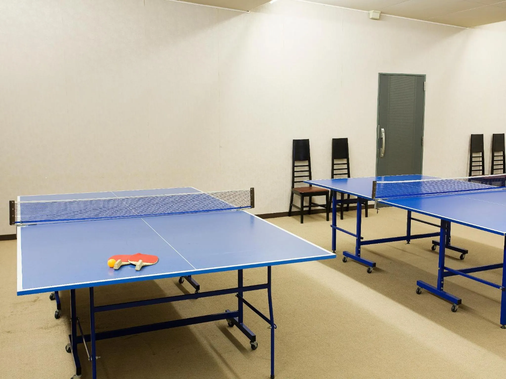 Table tennis in Kaigetsukan