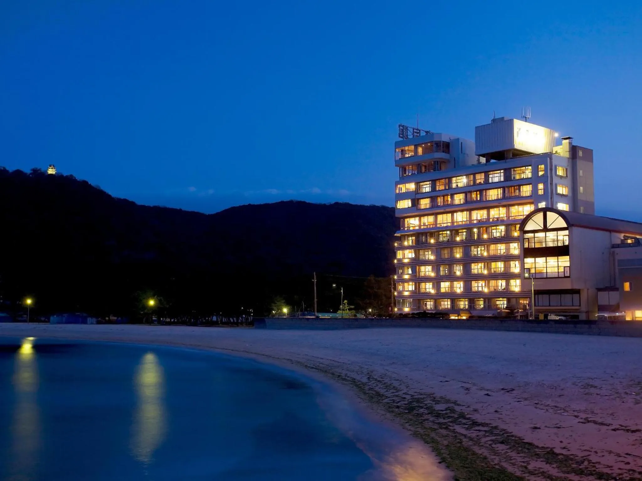 Facade/entrance in Kaigetsukan
