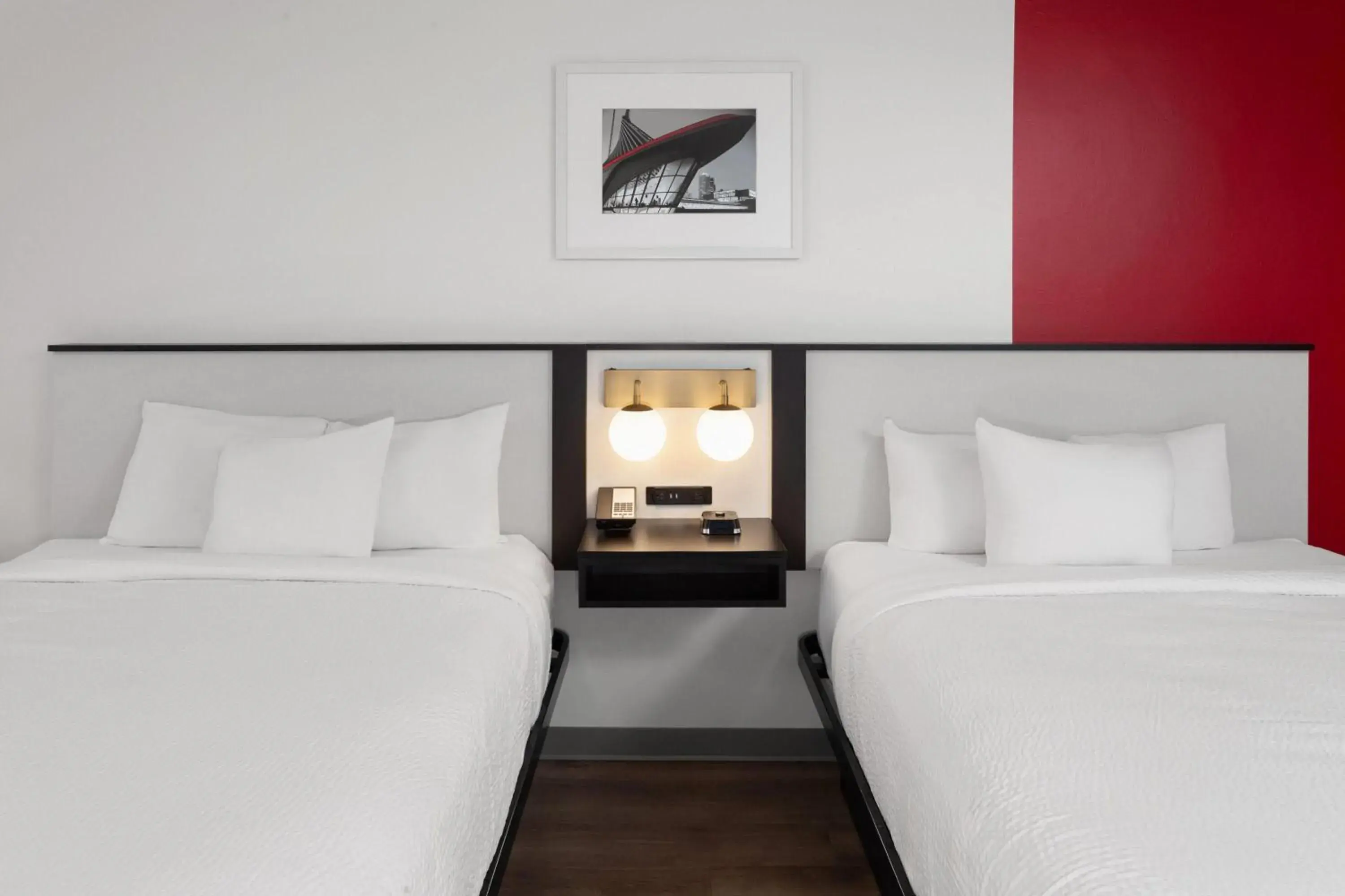 Photo of the whole room, Bed in Ramada by Wyndham Milwaukee Photo of the whole room, Bed in Ramada by Wyndham Milwaukee