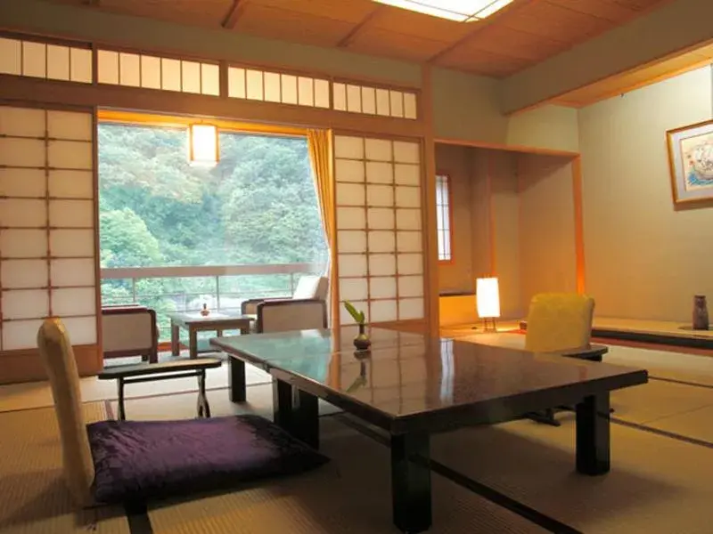 Photo of the whole room in Enraku Photo of the whole room in Enraku