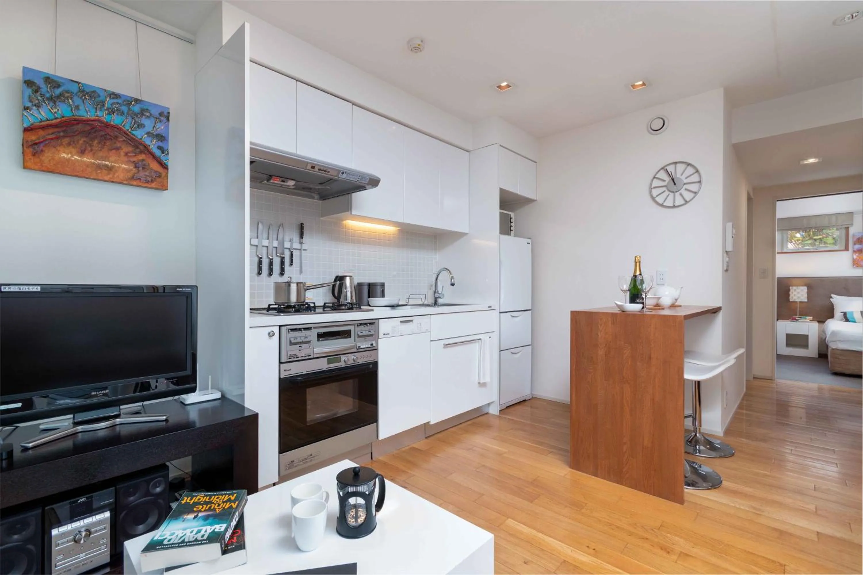 Kitchen or kitchenette in Asanagi by H2 Life