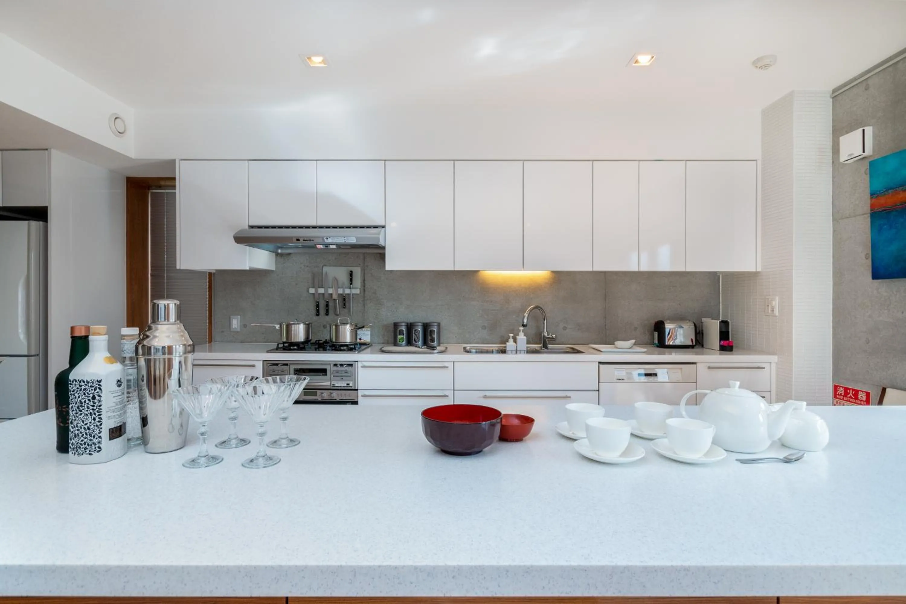 Kitchen or kitchenette in Asanagi by H2 Life