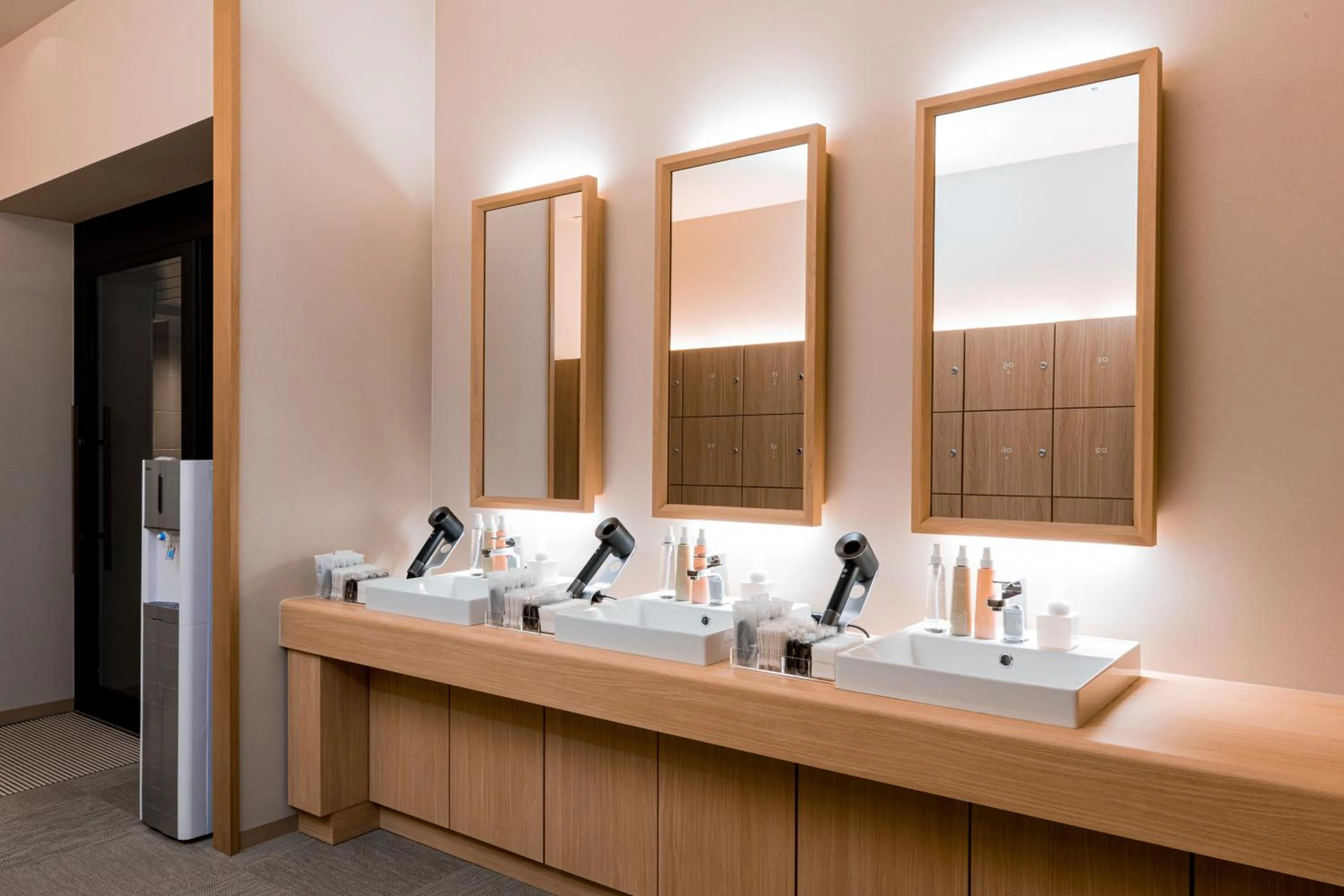 Public Bath in ONSEN RYOKAN Yuen Sapporo