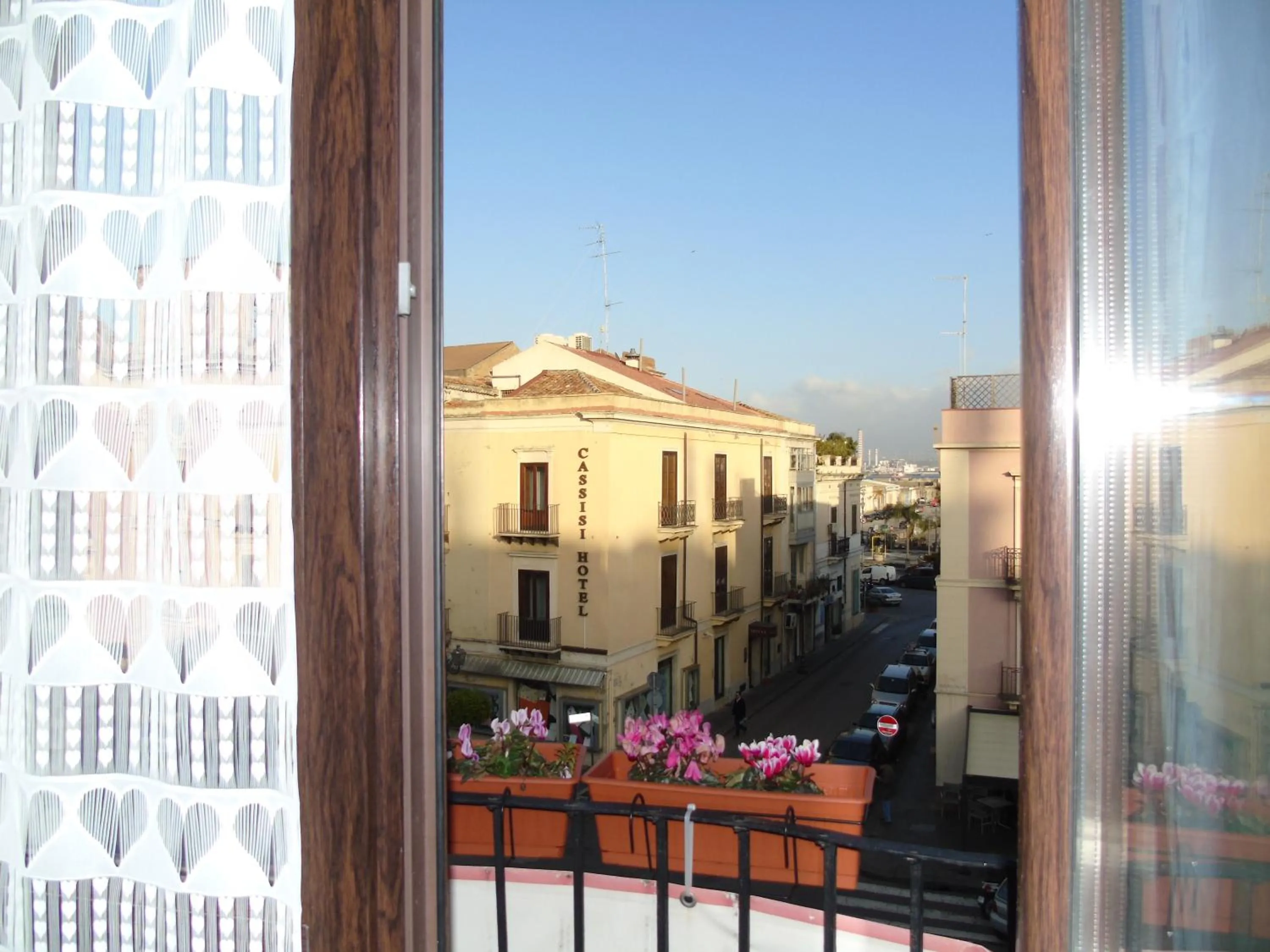 Balcony/Terrace in Phenicusa