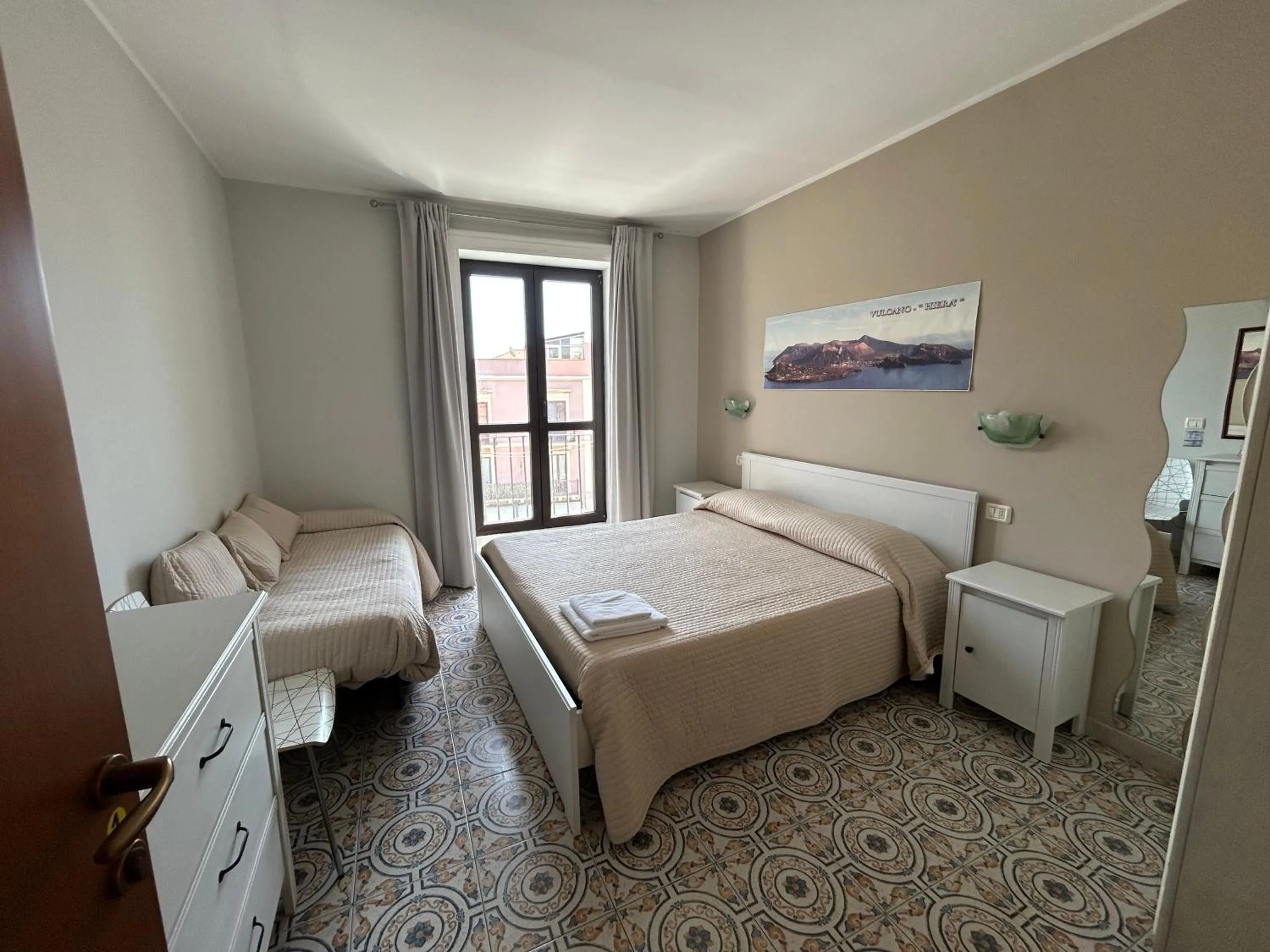 Bed in Phenicusa