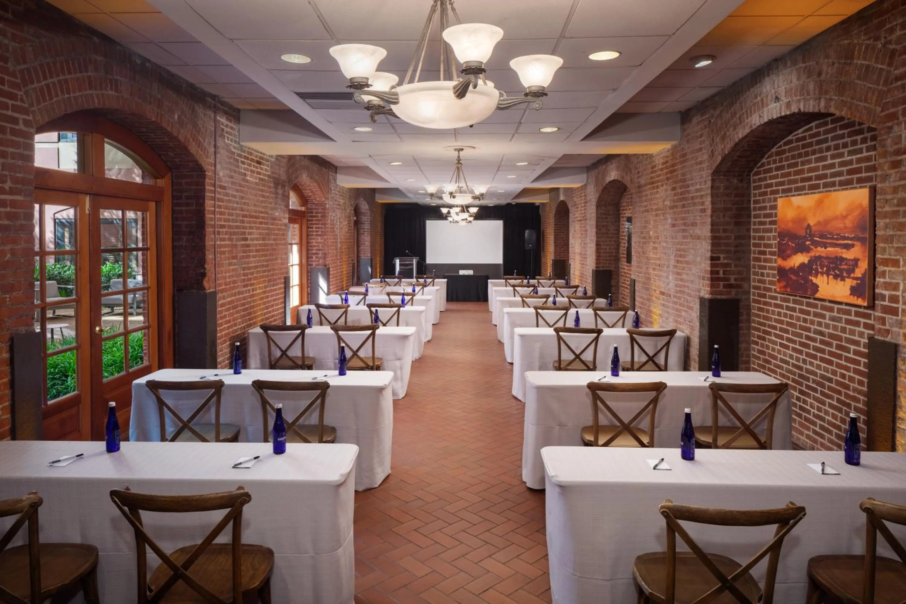 Meeting/conference room in The Inn at Henderson's Wharf, an Ascend Collection Hotel