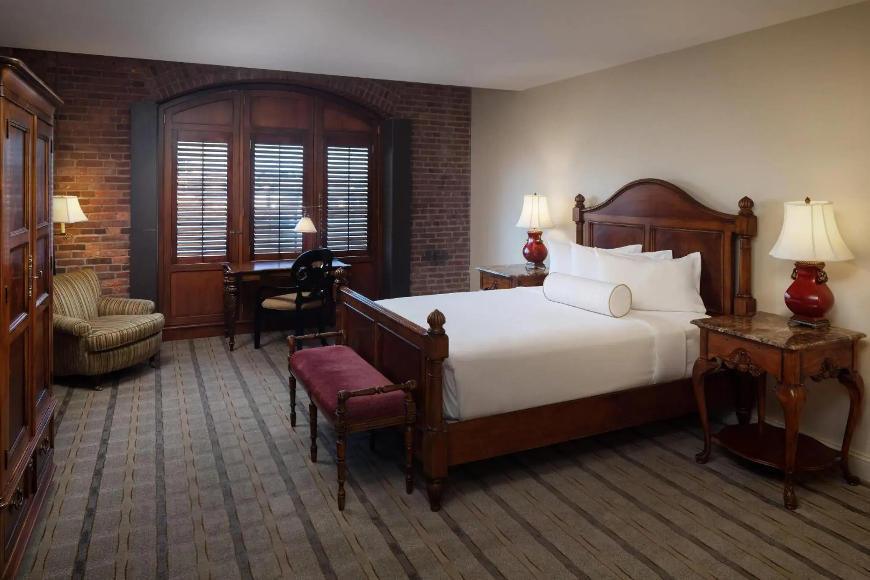 Bedroom, Bed in The Inn at Henderson's Wharf, an Ascend Collection Hotel Bedroom, Bed in The Inn at Henderson's Wharf, an Ascend Collection Hotel