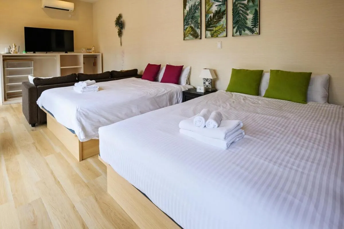 OKINAWA GREEN LODGE