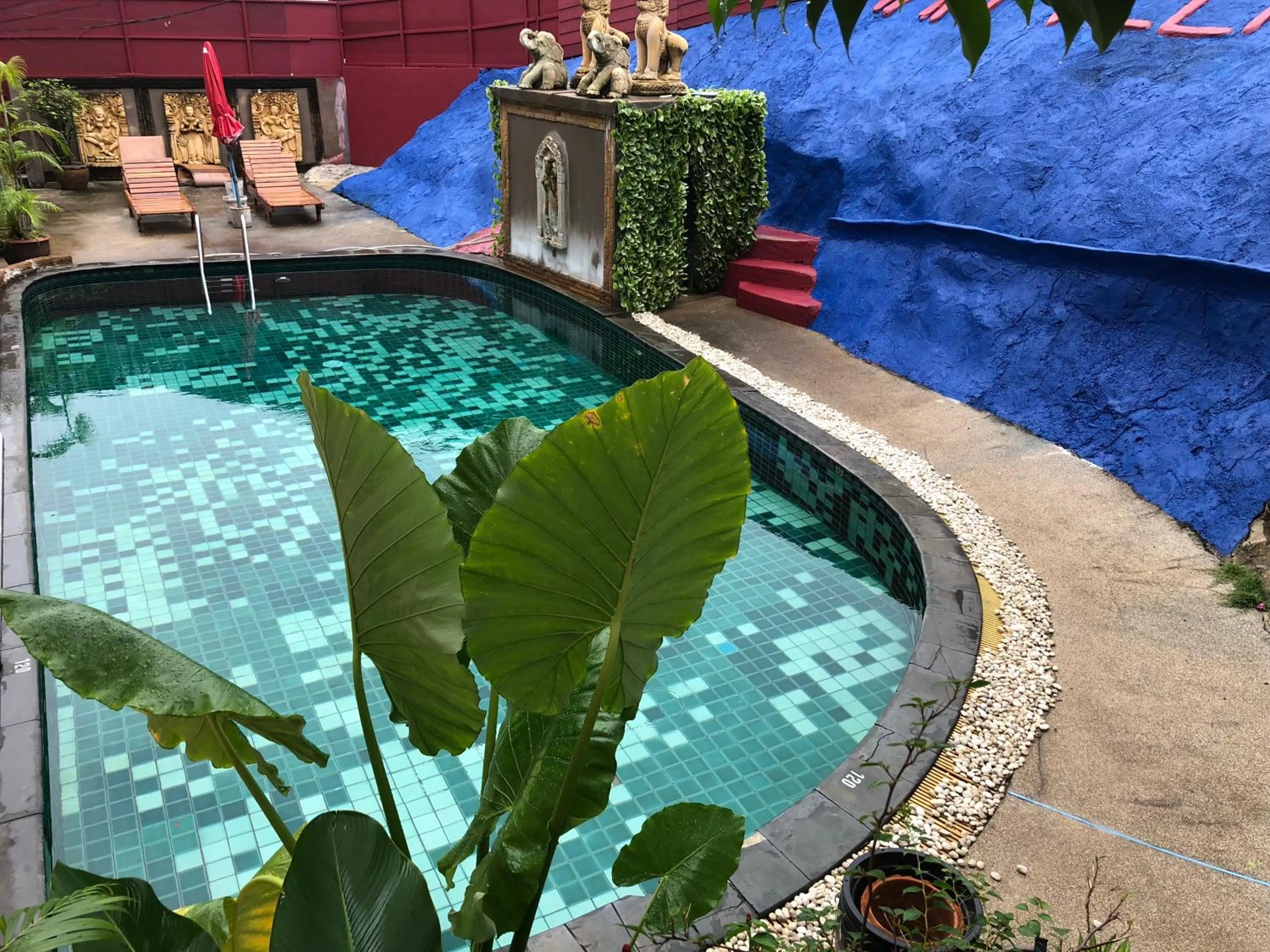 Baan Veerakit Hotel