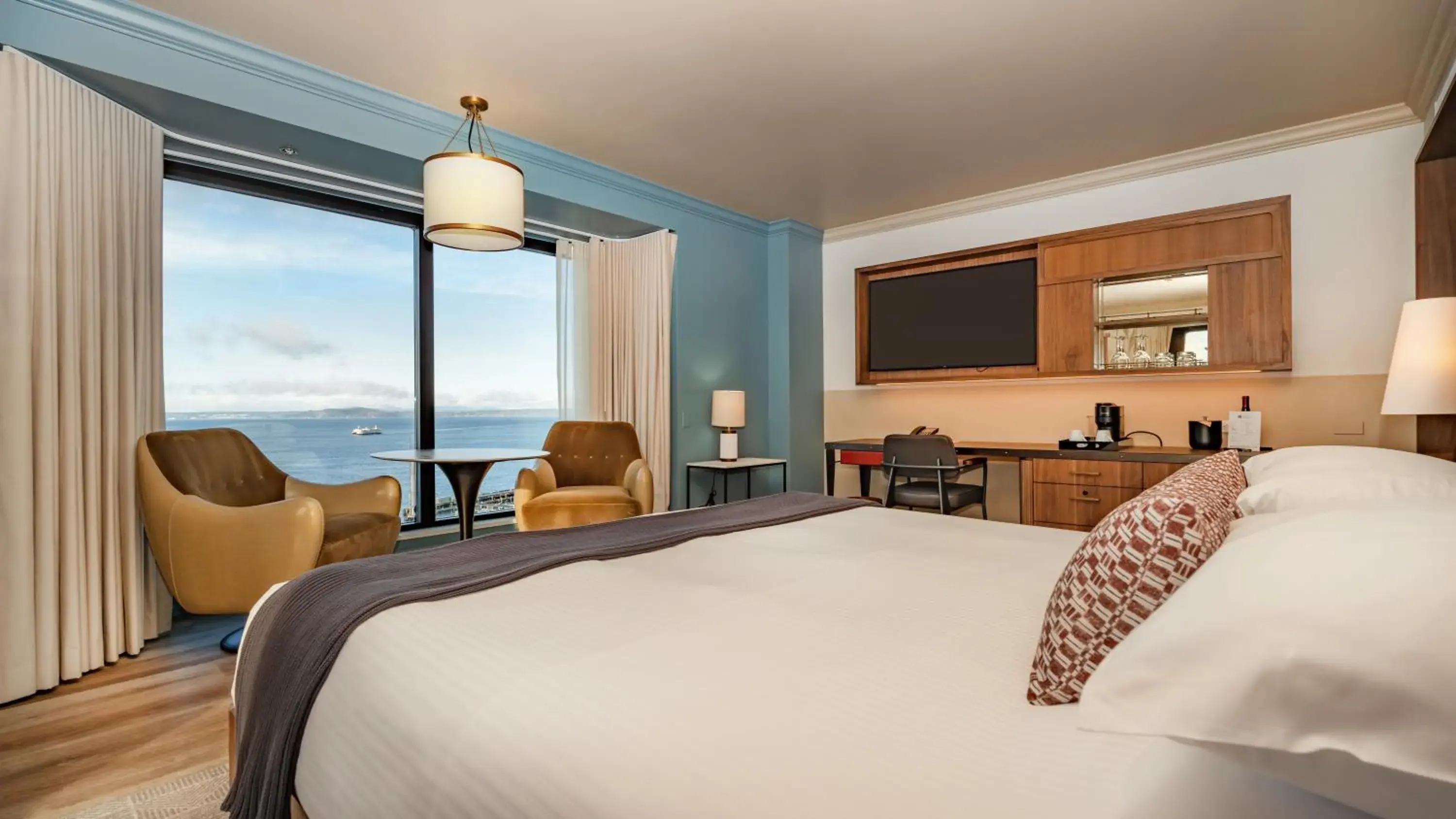 Bed in Inn at the Market Bed in Inn at the Market