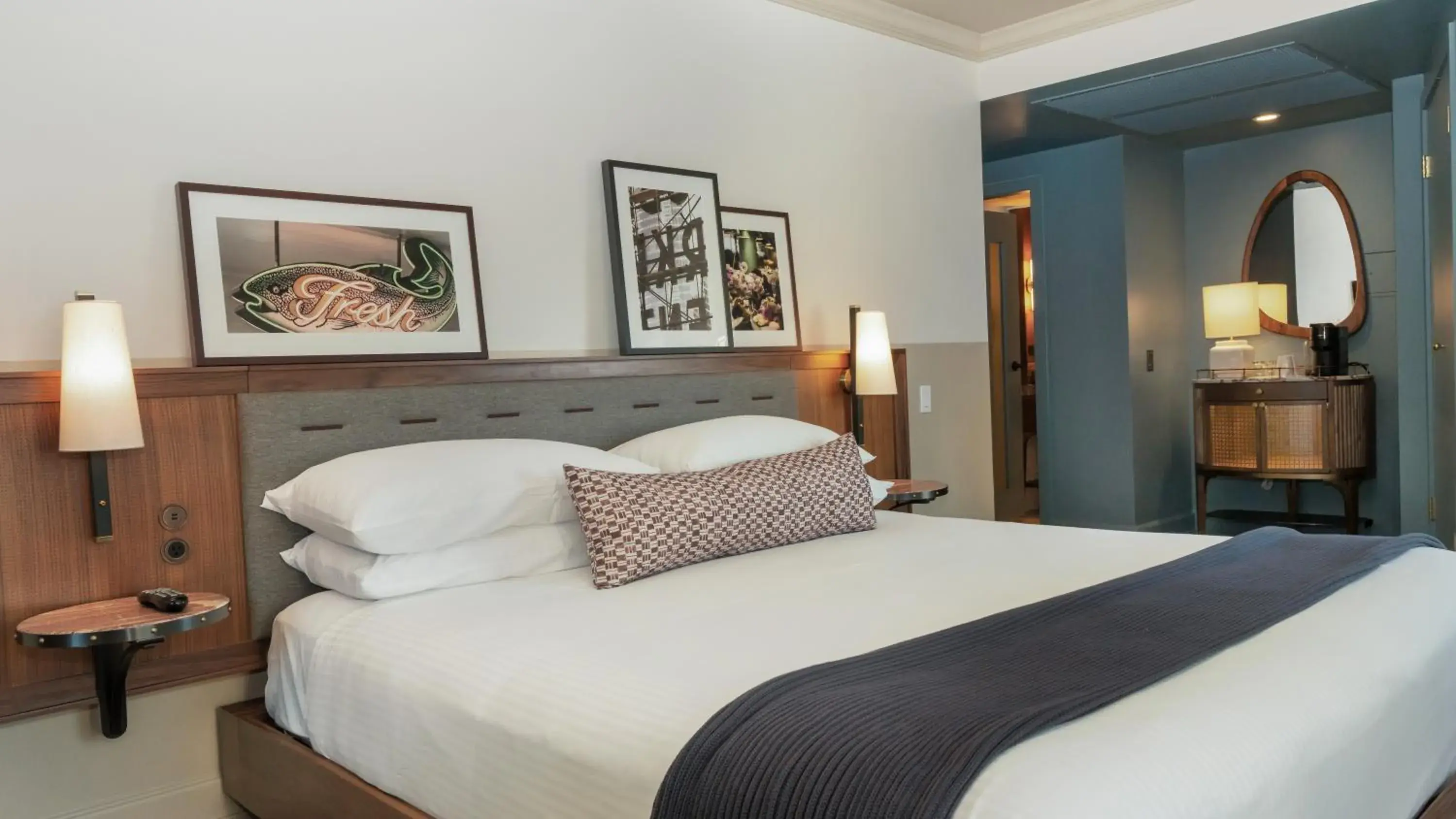 Bed in Inn at the Market Bed in Inn at the Market