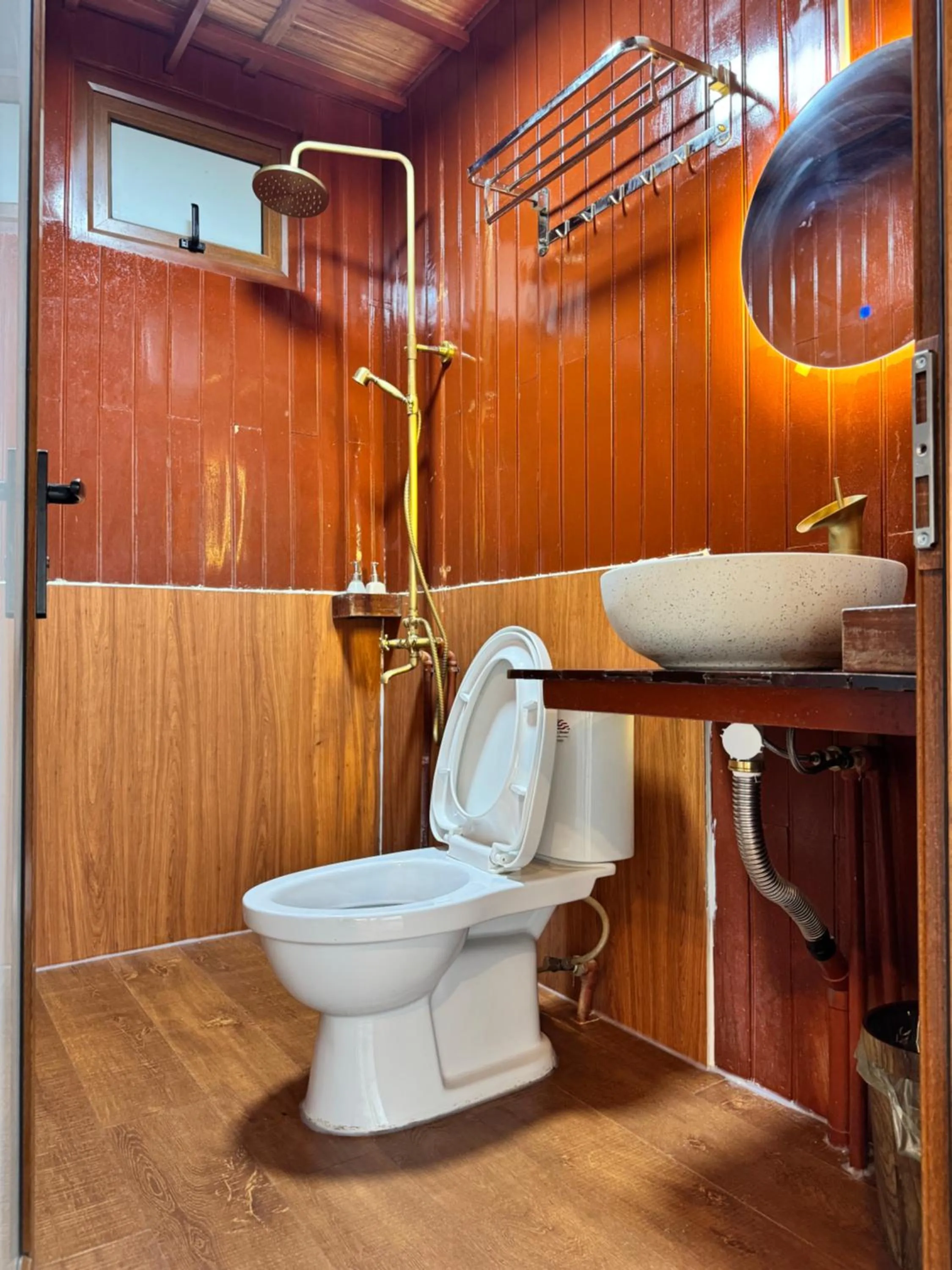 Shower in JoyStay