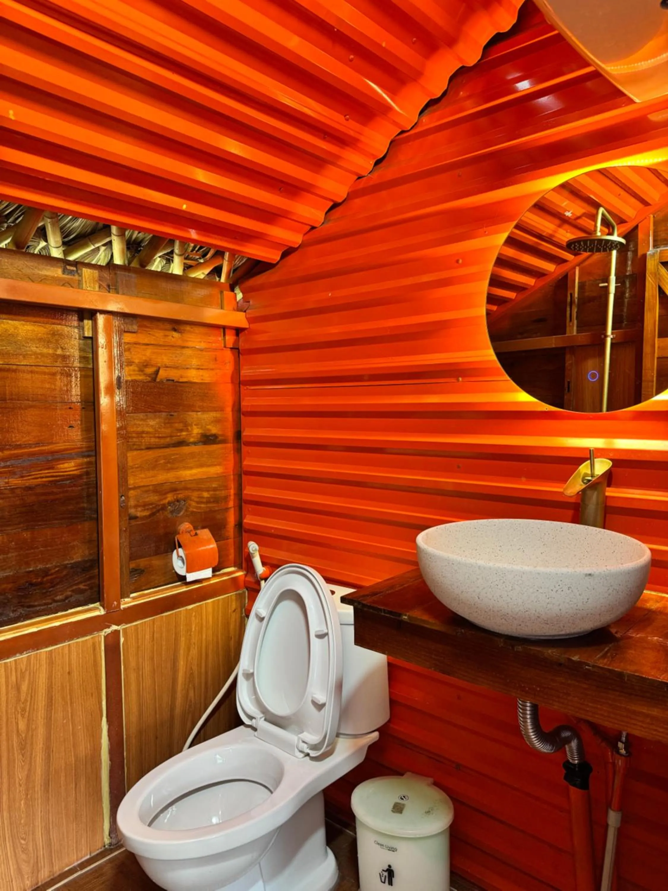 Shower in JoyStay