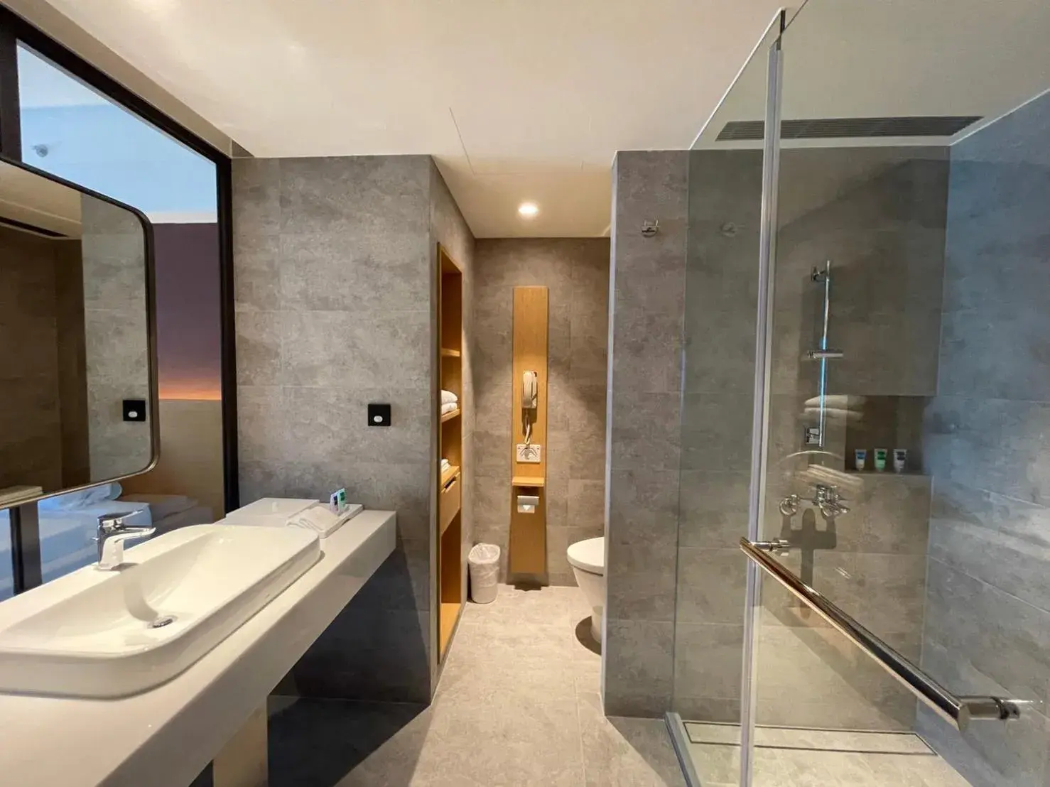 Bathroom in Parkview Hotels & Resorts Bathroom in Parkview Hotels & Resorts