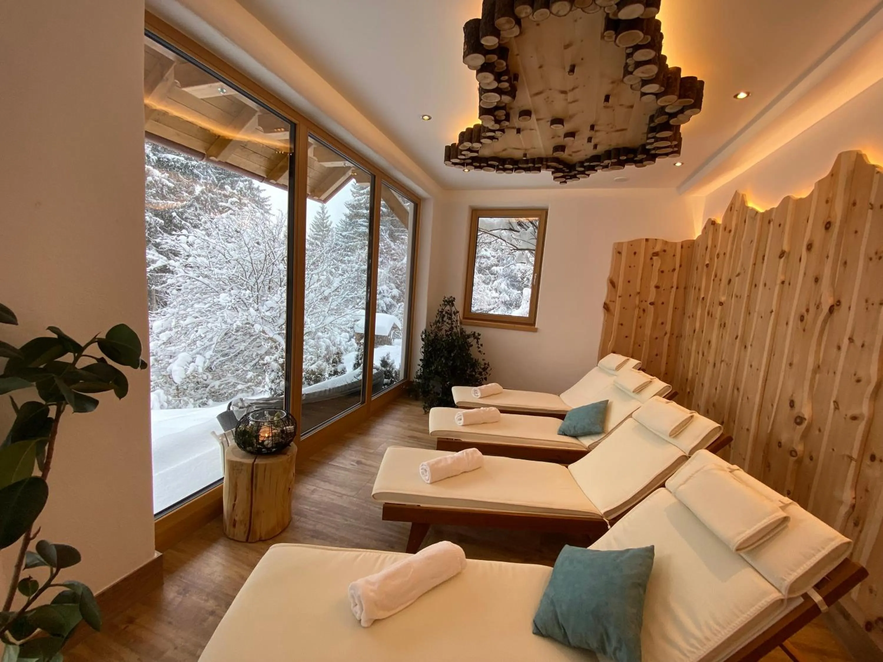 Spa and wellness centre/facilities in Hotel Häuserl im Wald