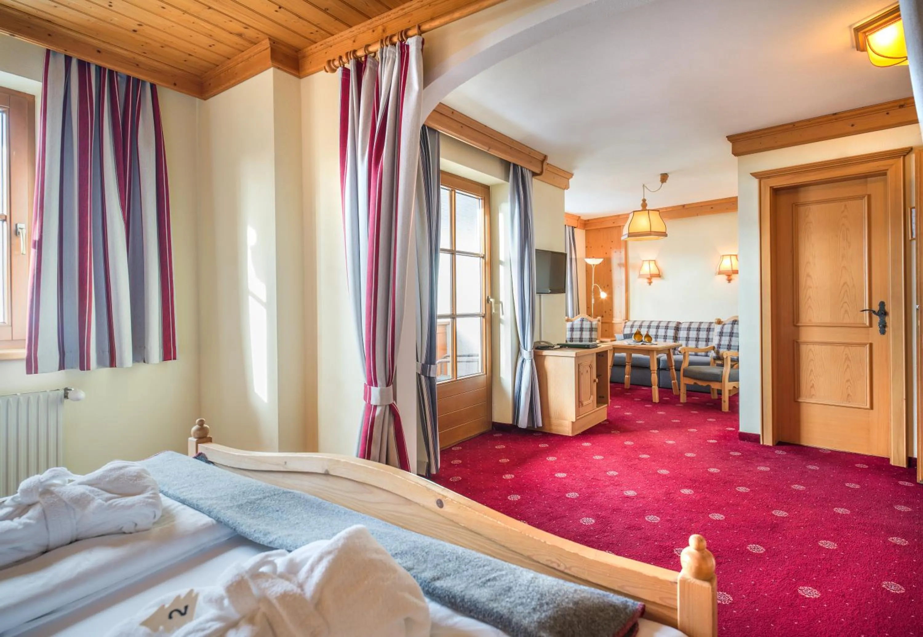 Photo of the whole room, Bed in Hotel Häuserl im Wald