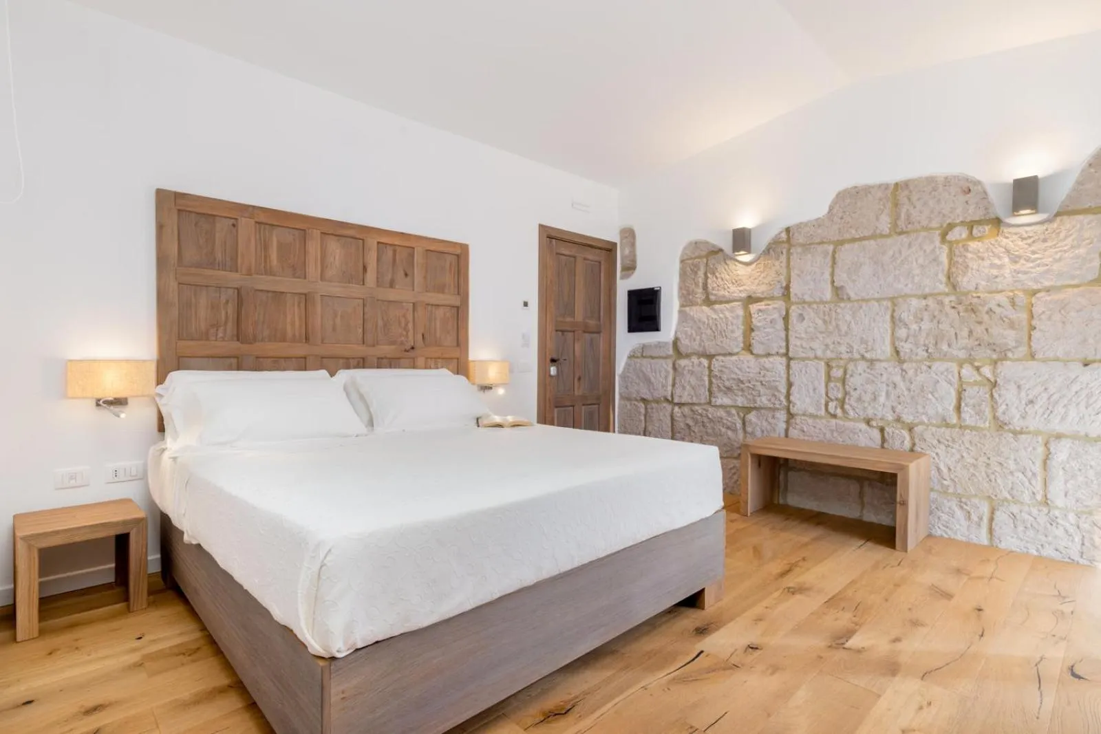 Bedroom, Bed in Il Giardino Degli Aranci