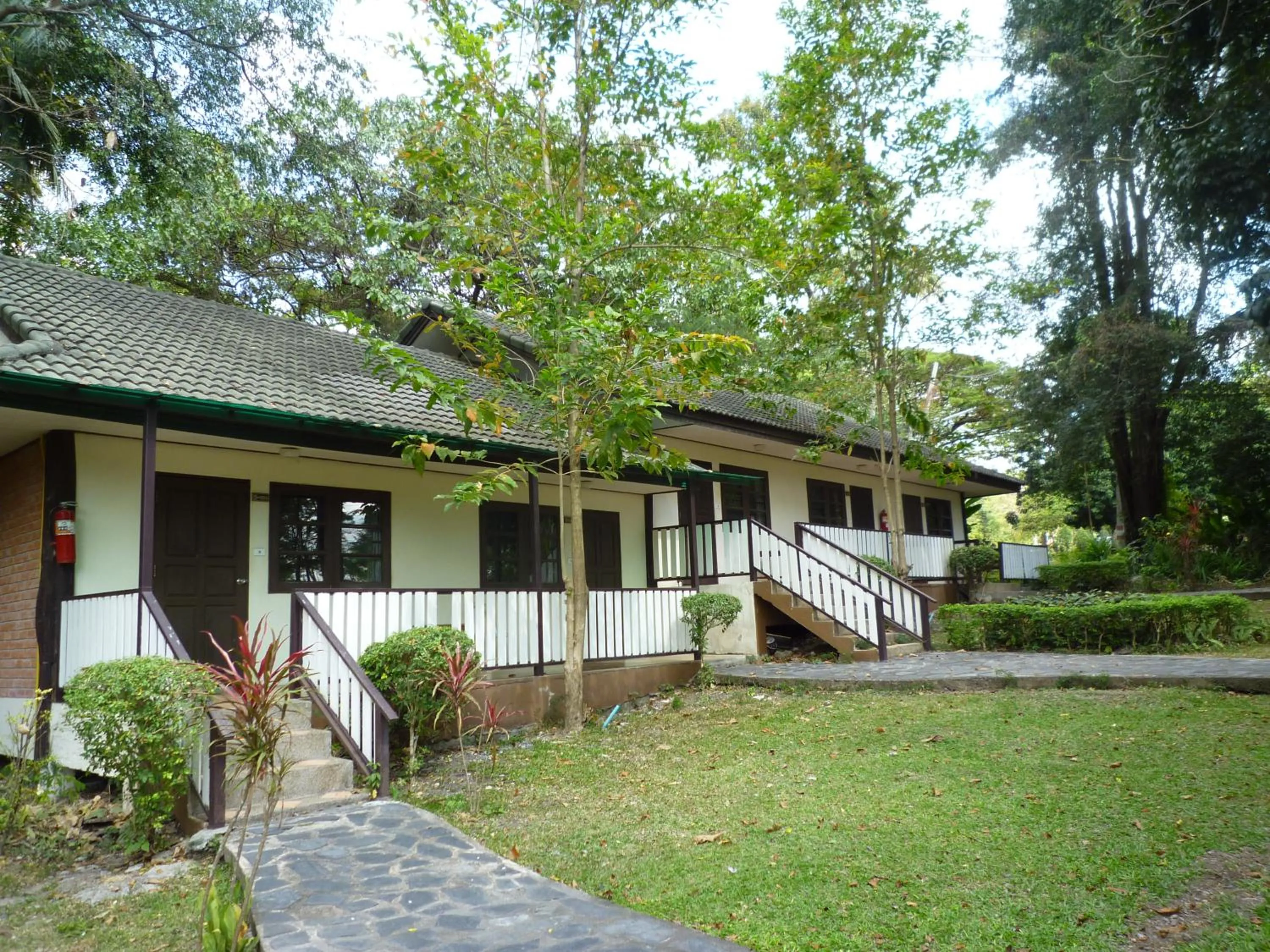 Muaklek Paradise Resort