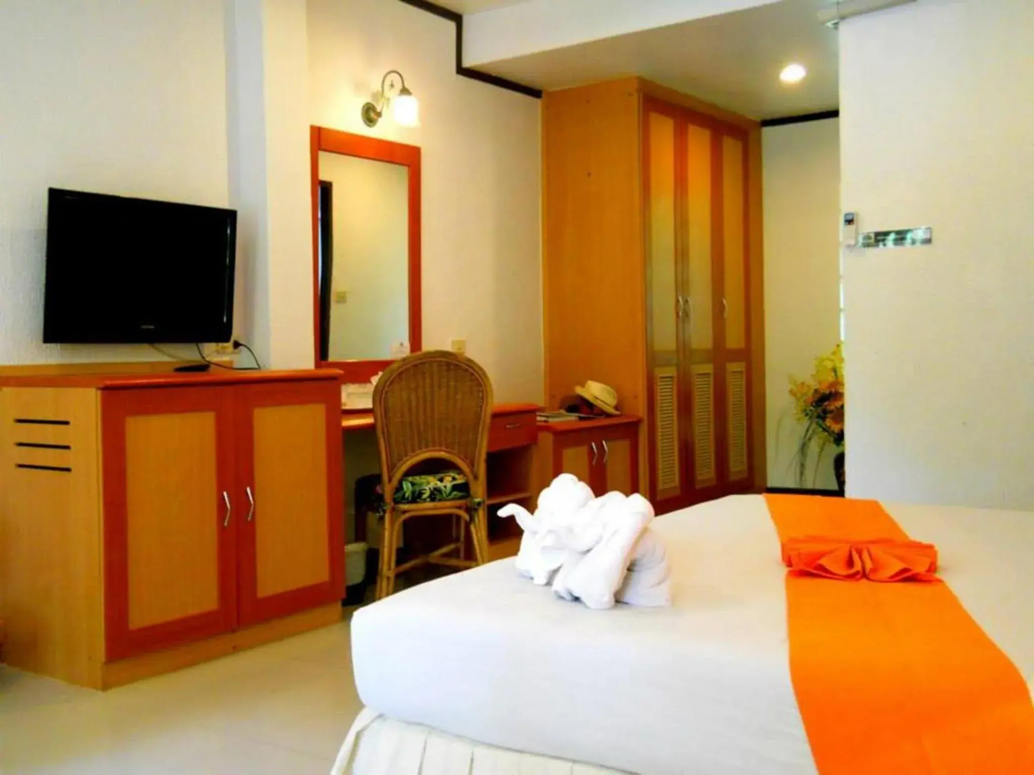 Bed in Muaklek Paradise Resort Bed in Muaklek Paradise Resort