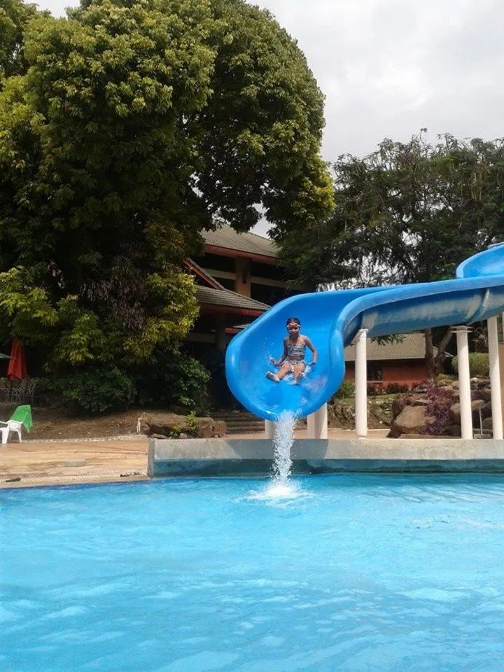 Muaklek Paradise Resort