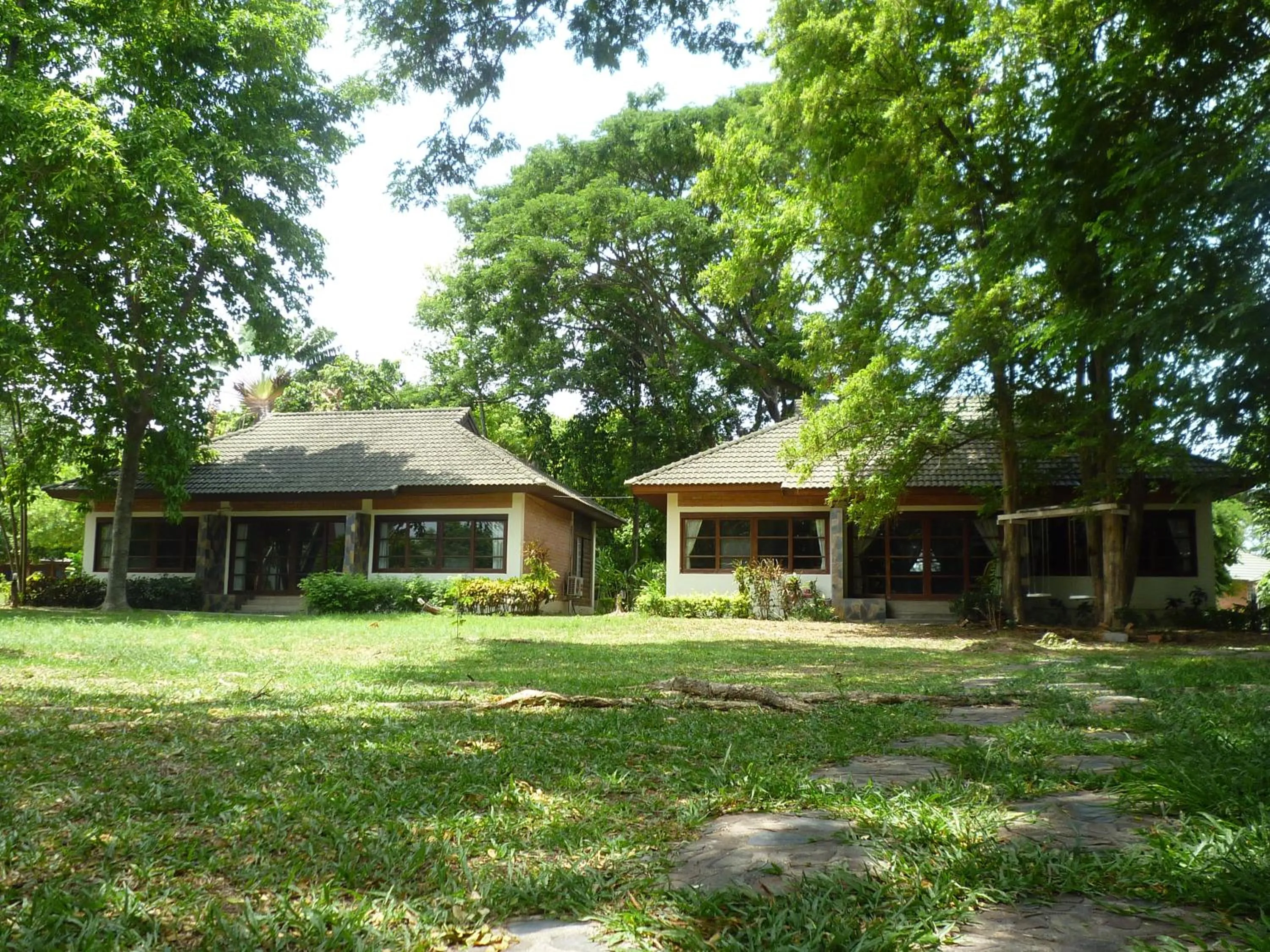 Muaklek Paradise Resort