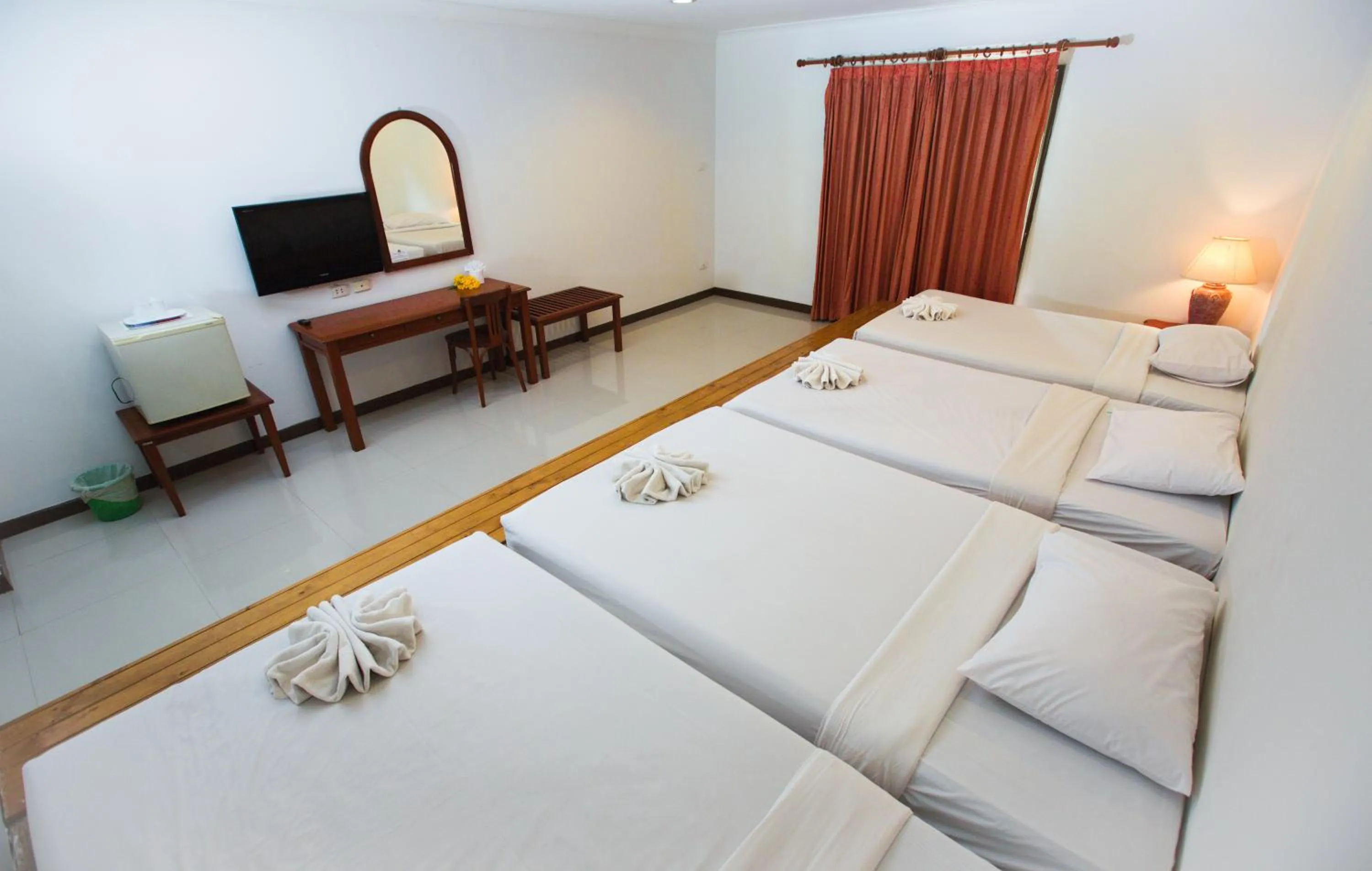 Bed in Muaklek Paradise Resort