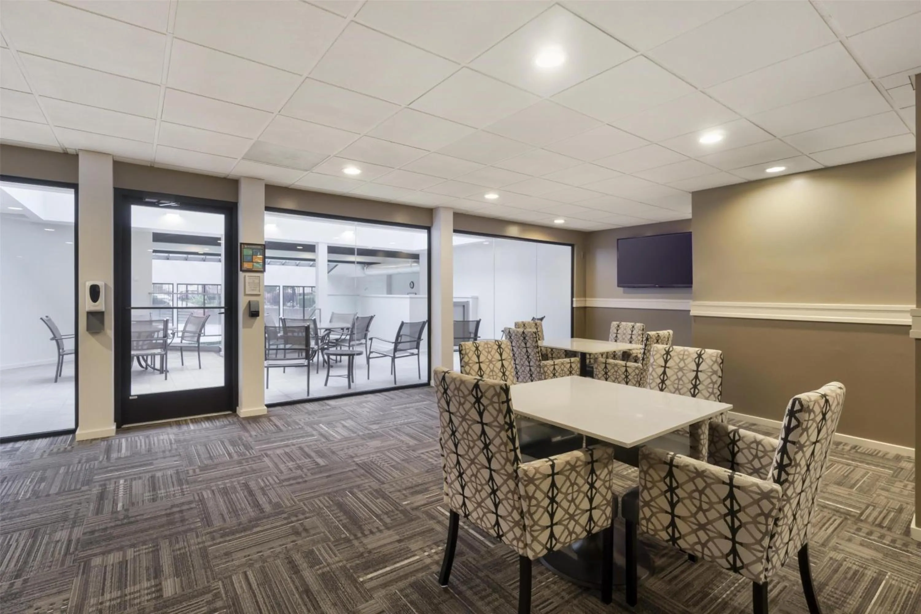 Lobby or reception in Best Western Seattle Airport Hotel