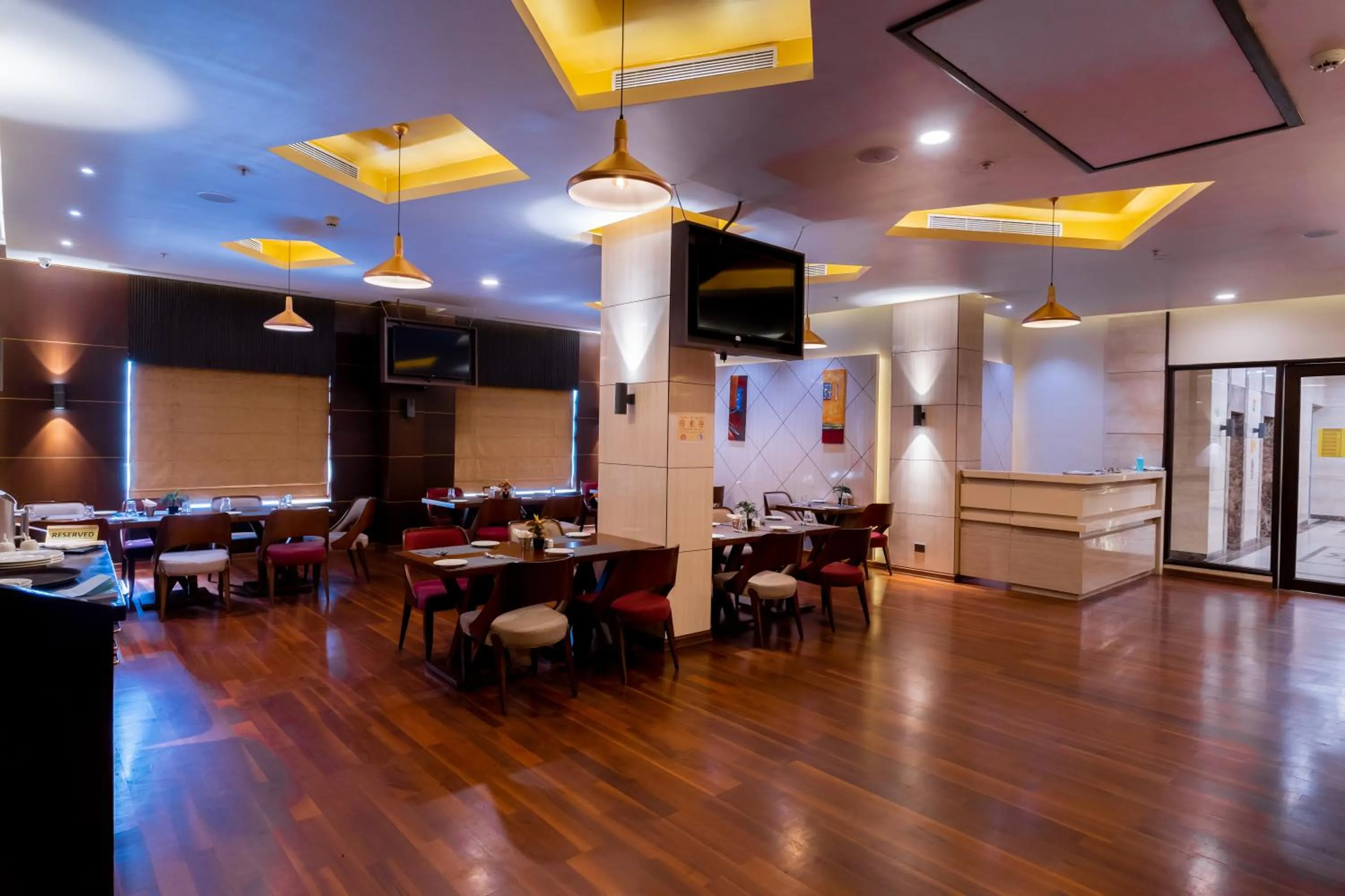 Restaurant/places to eat in Vivanta Jamshedpur, Golmuri